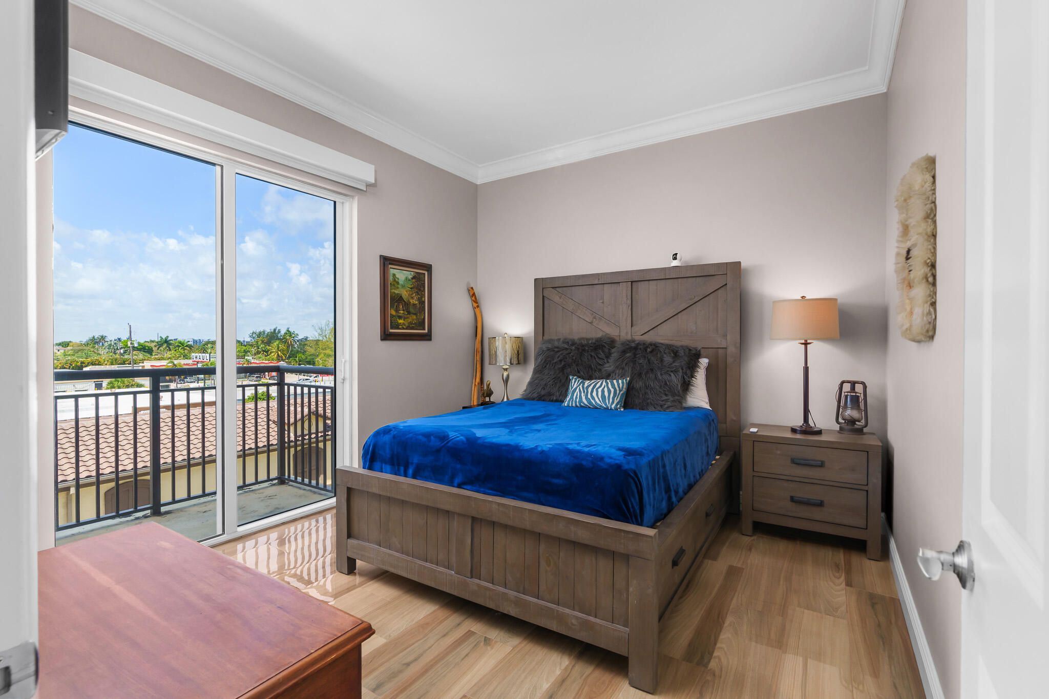 WILTON STATION RES CONDO - Residential