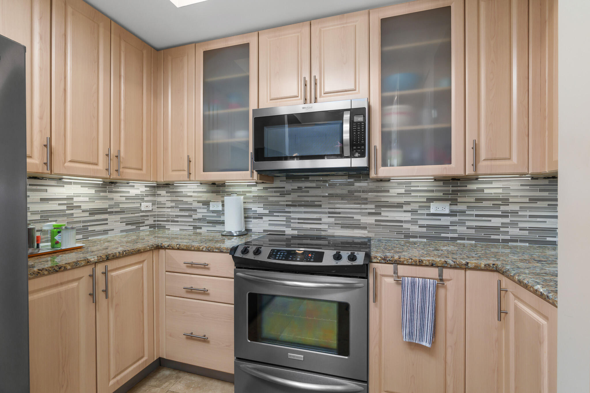 WILTON STATION RES CONDO - Residential