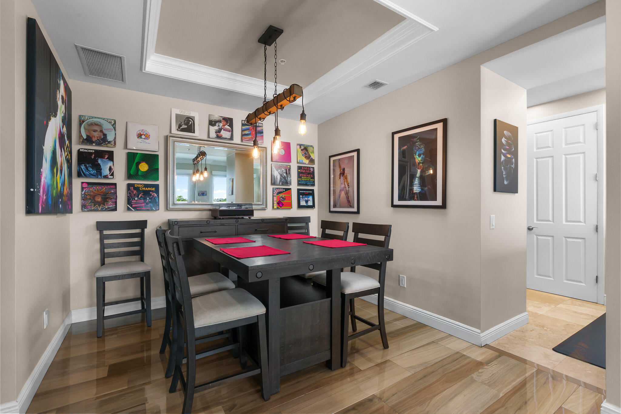 WILTON STATION RES CONDO - Residential