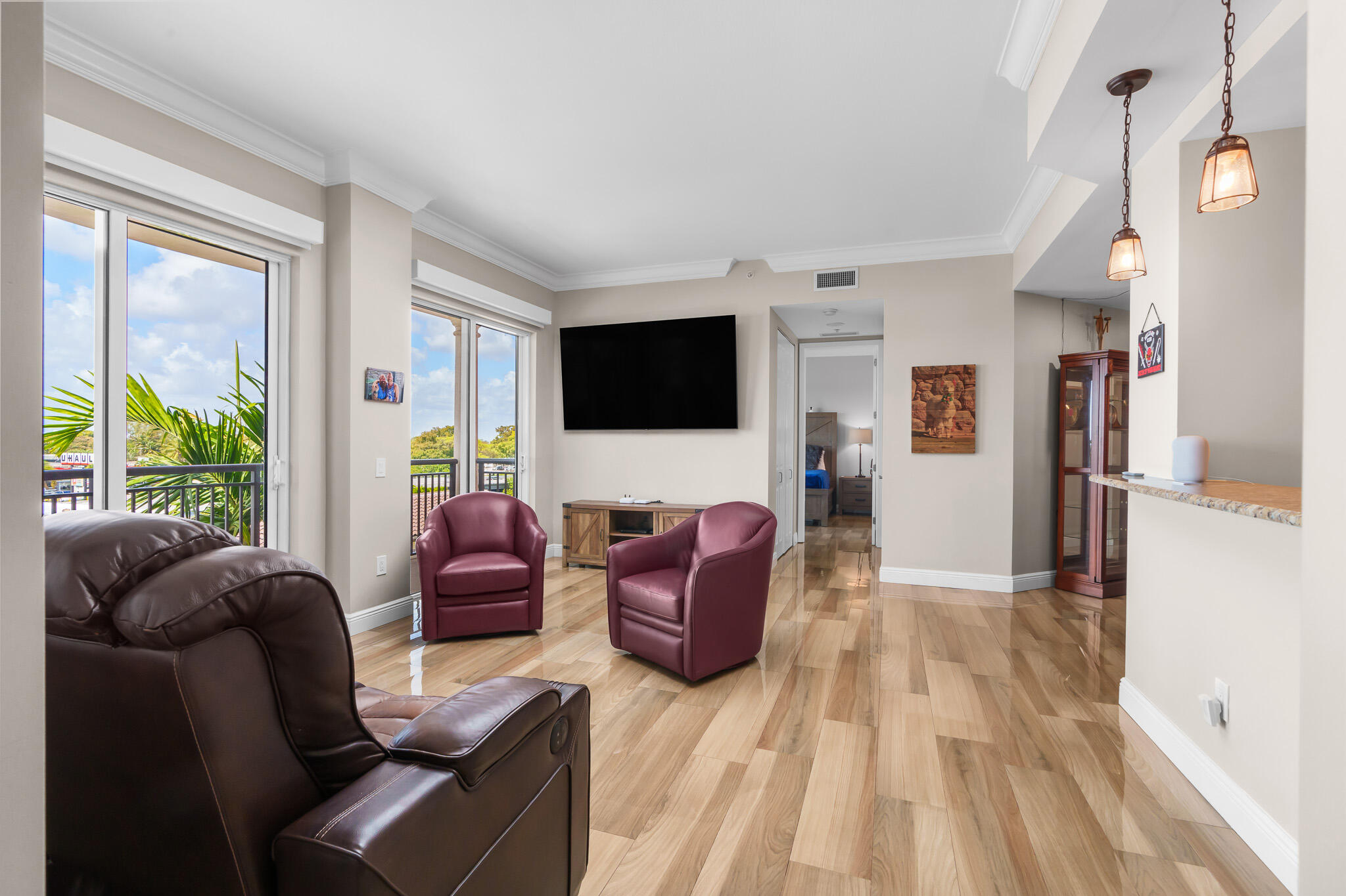 WILTON STATION RES CONDO - Residential