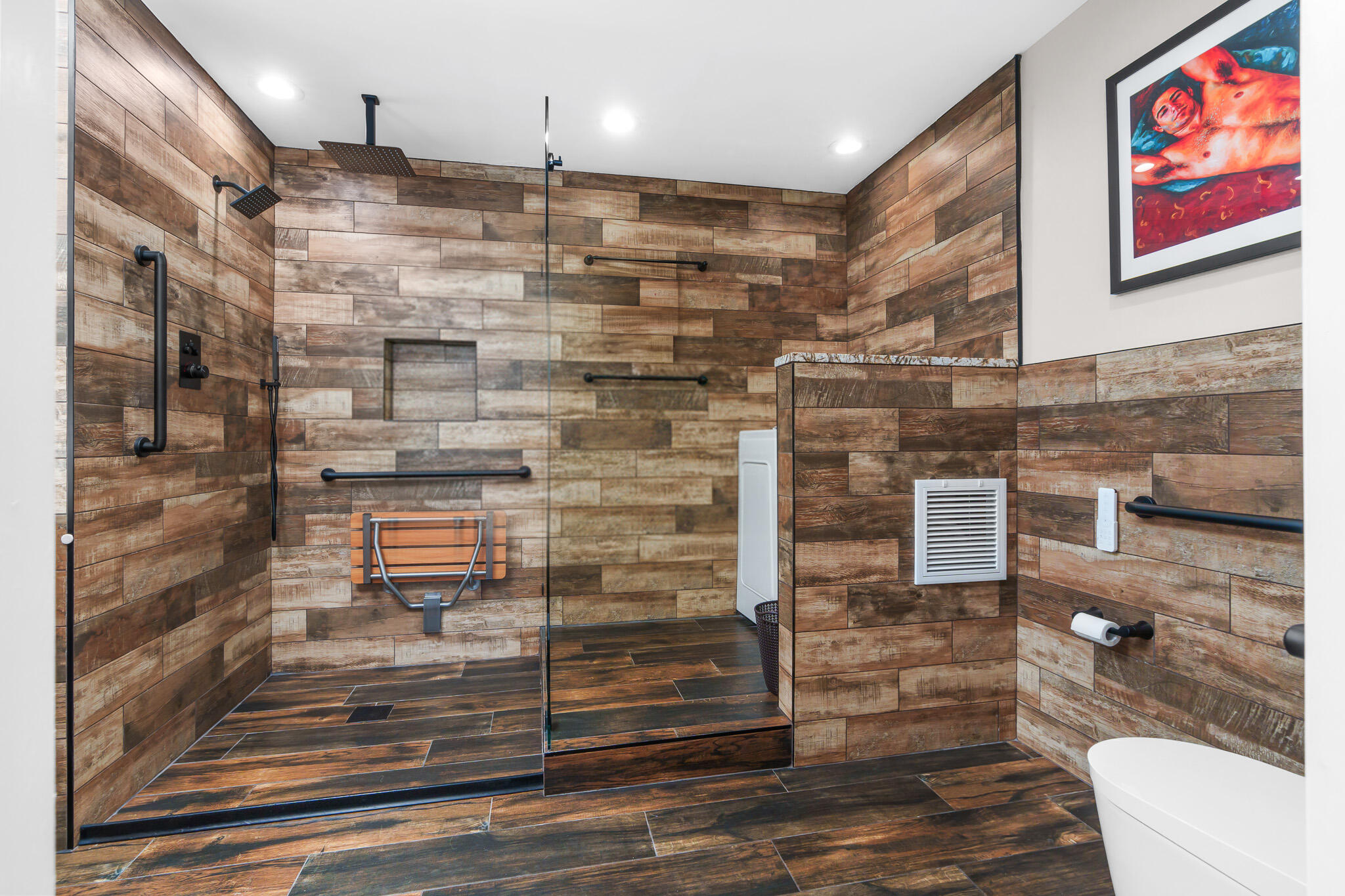 2633 NE 14th Avenue 308