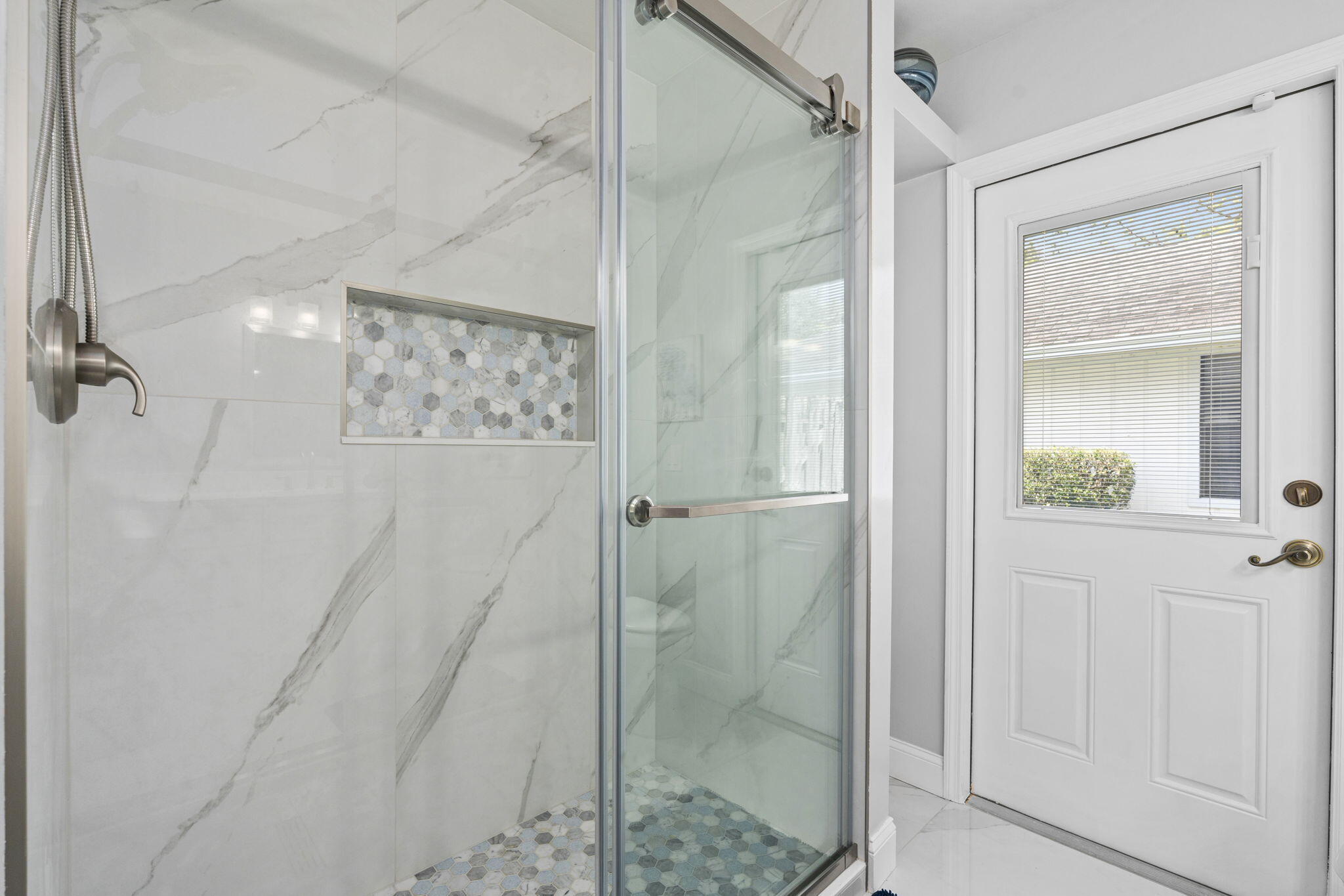 SUGAR POND MANOR OF WELLINGTON - Residential