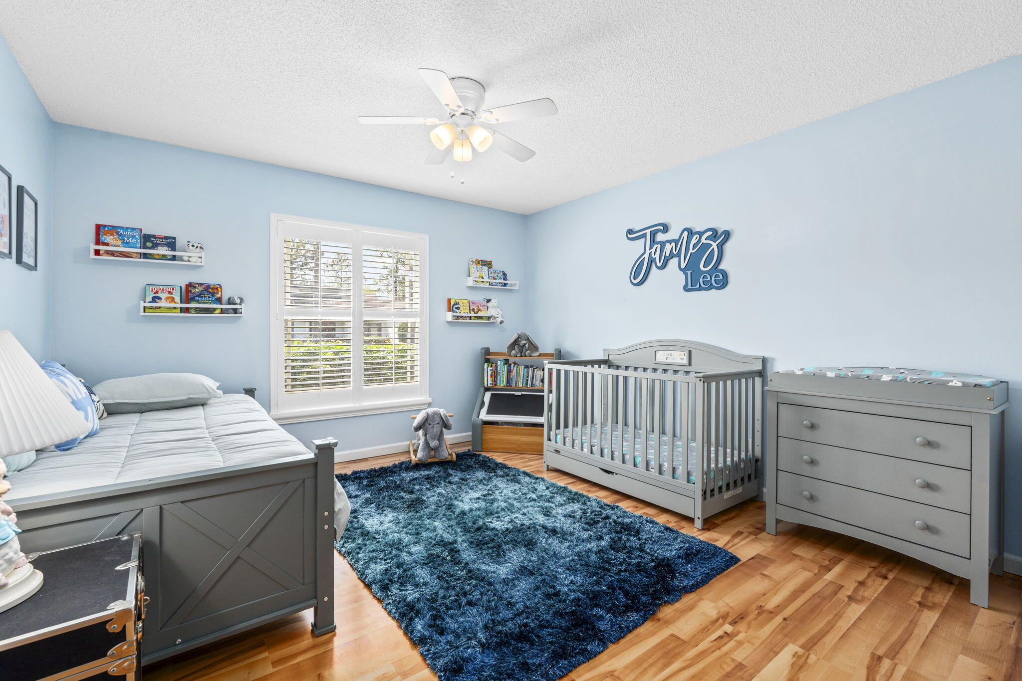 SUGAR POND MANOR OF WELLINGTON - Residential