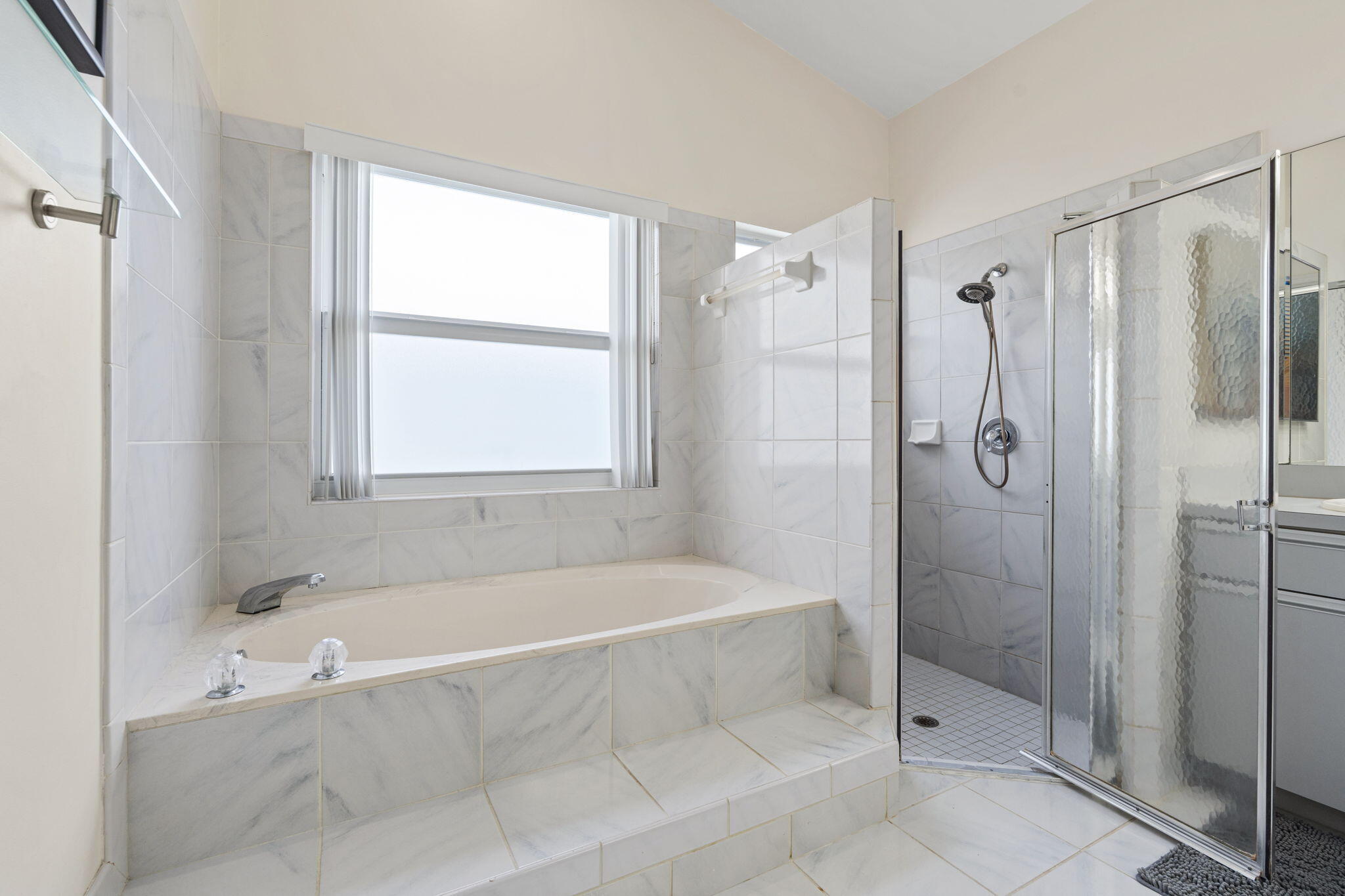 SUGAR POND MANOR OF WELLINGTON - Residential