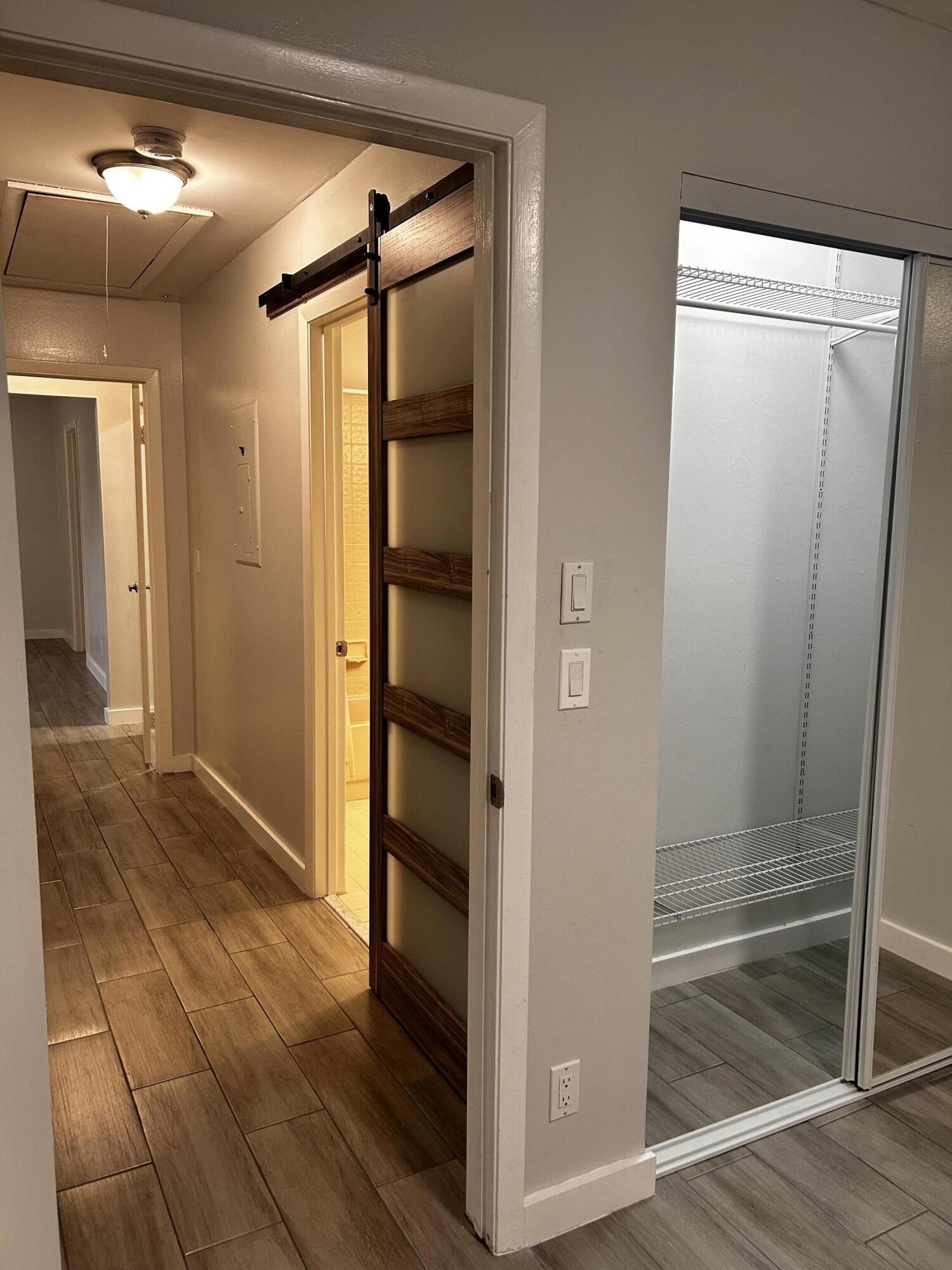 MEADOWS 300 1 - Residential Lease