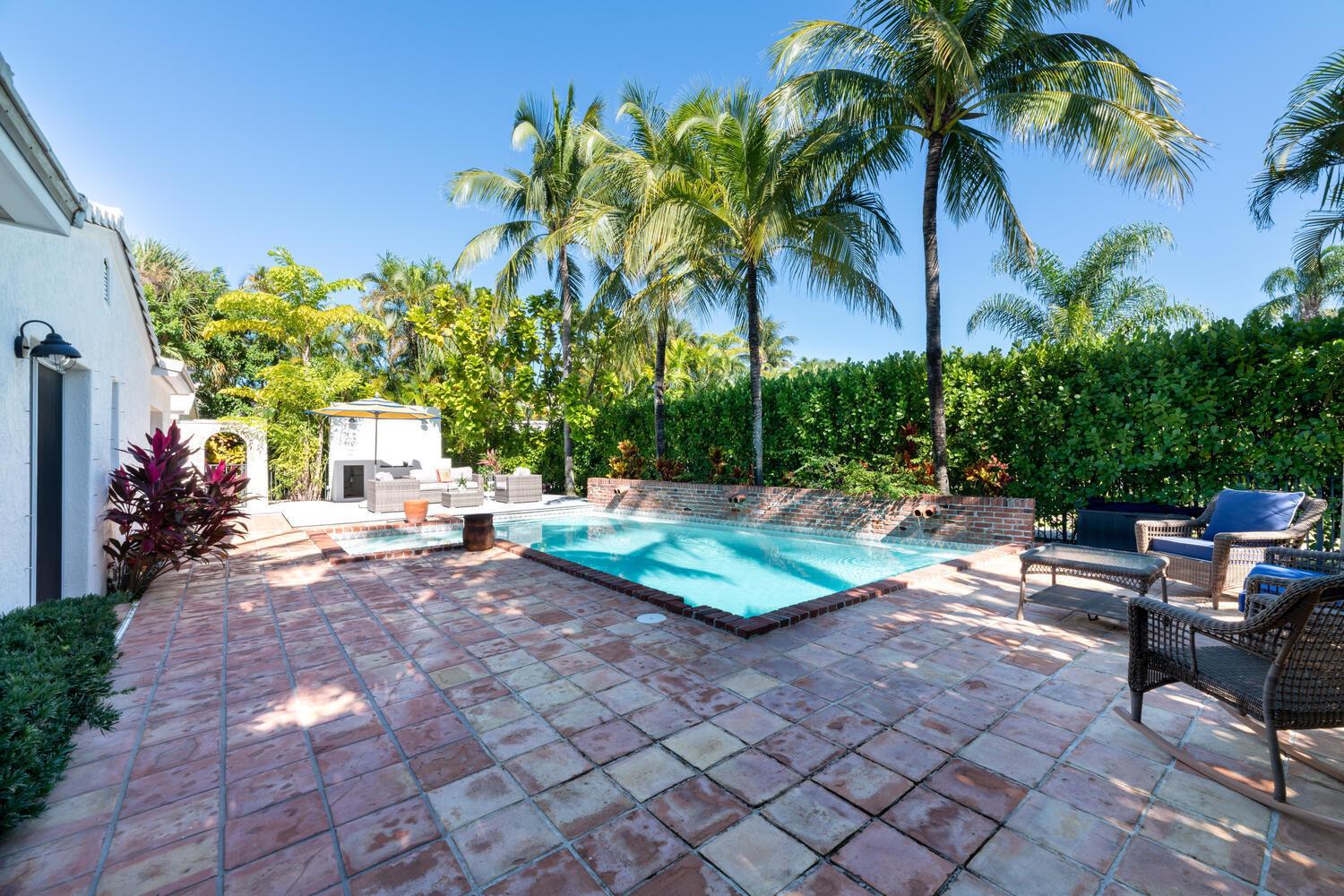 MANANA ESTATES - Residential Lease