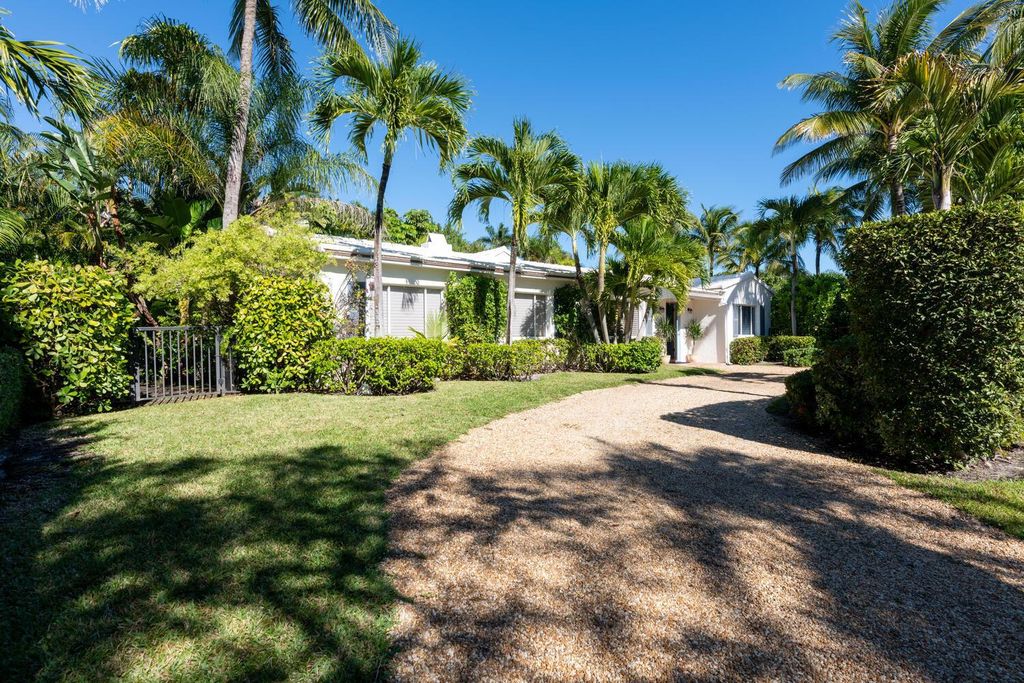 Photo of 217 Debra Lane, Palm Beach, FL 33480 (MLS # R11104482)