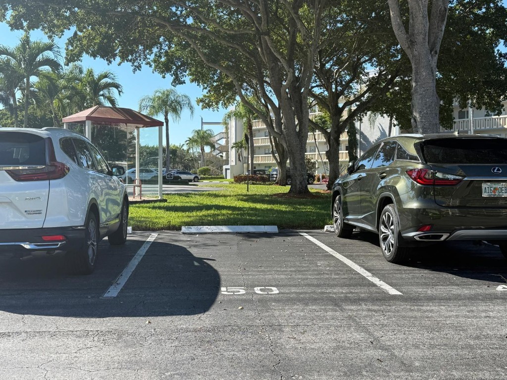 AINSLIE AT CENTURY VILLAG - Residential