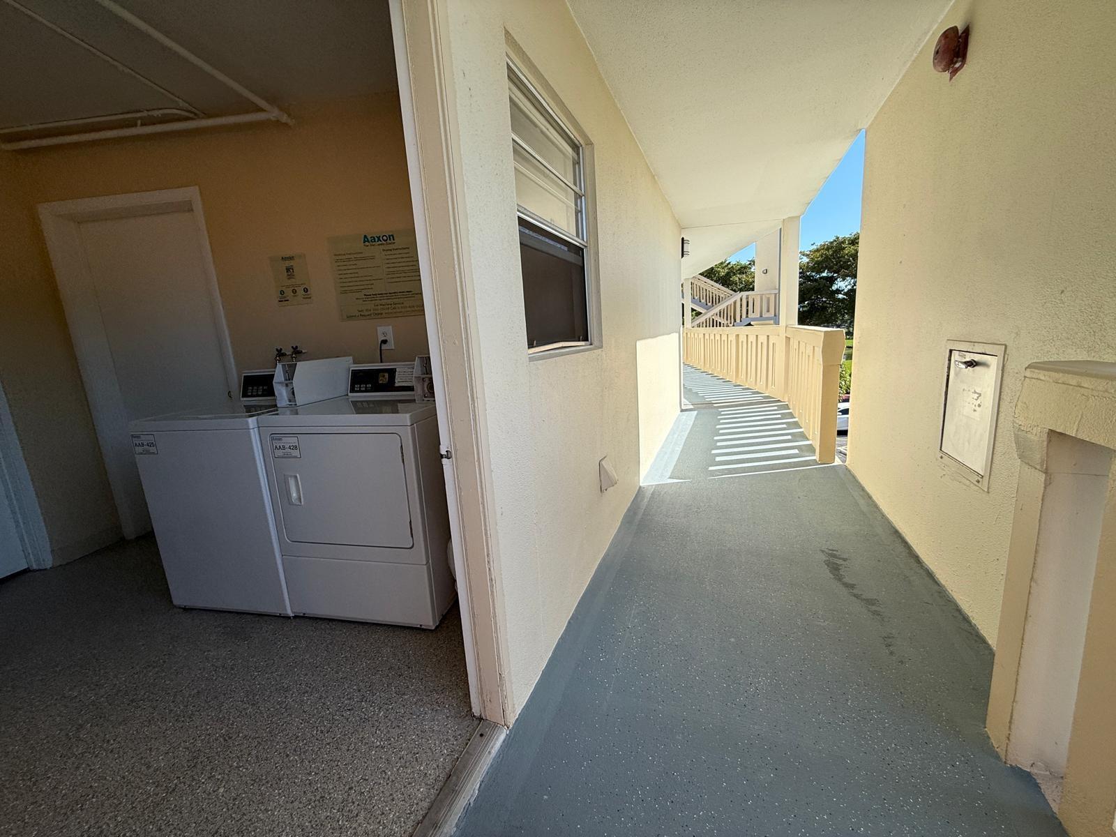 AINSLIE AT CENTURY VILLAG - Residential