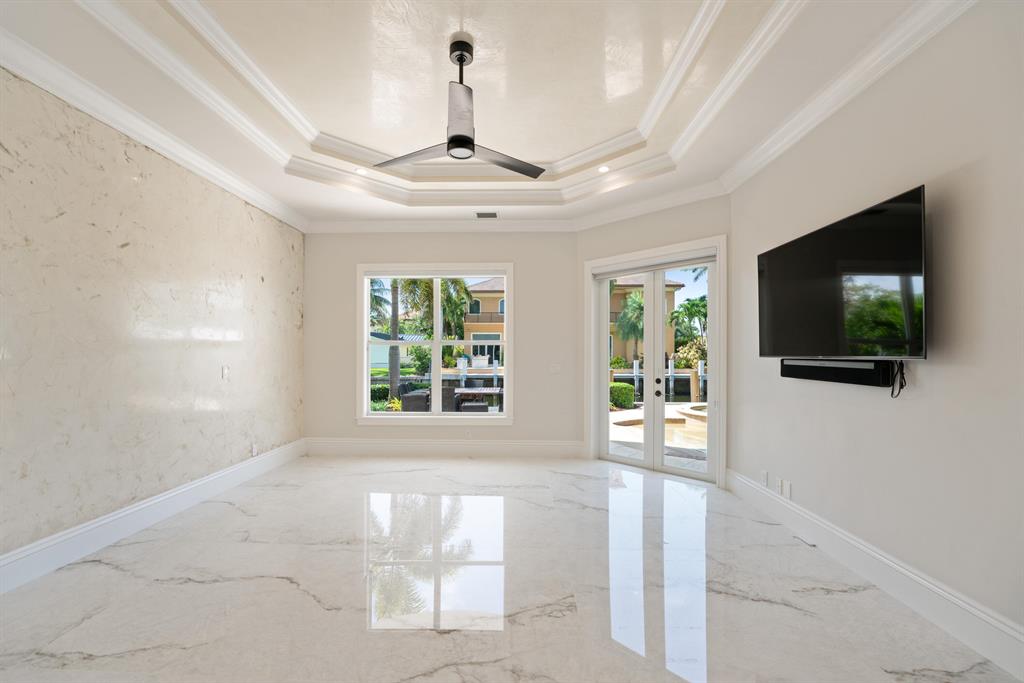 TROPIC ISLE 2ND SEC - Residential