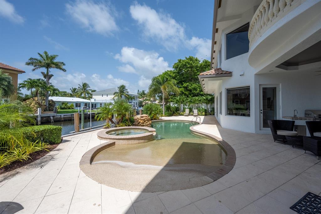 TROPIC ISLE 2ND SEC - Residential