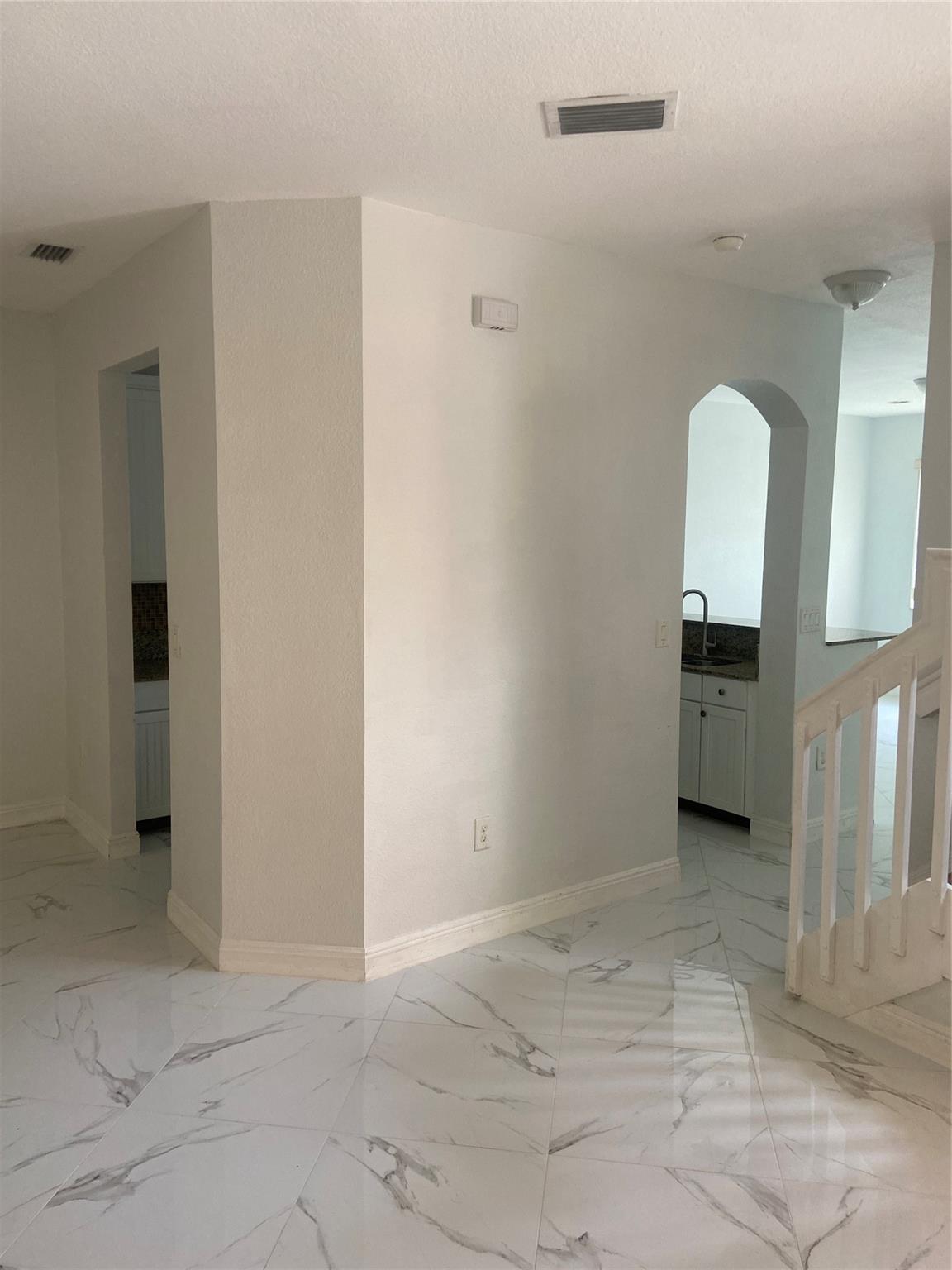 VILLAGE WALK CONDO - Residential Lease