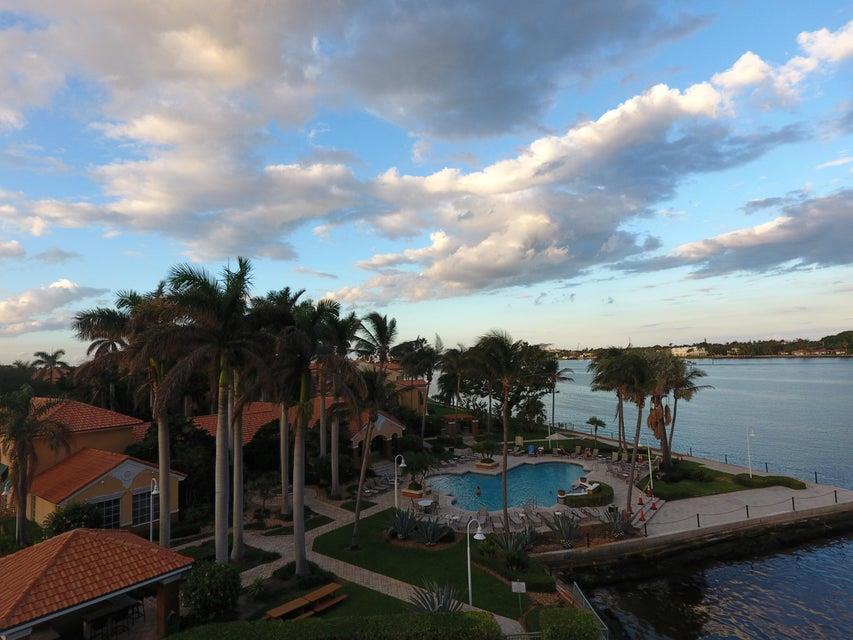 YACHT CLUB ON THE INTRACOASTAL CONDO - Residential