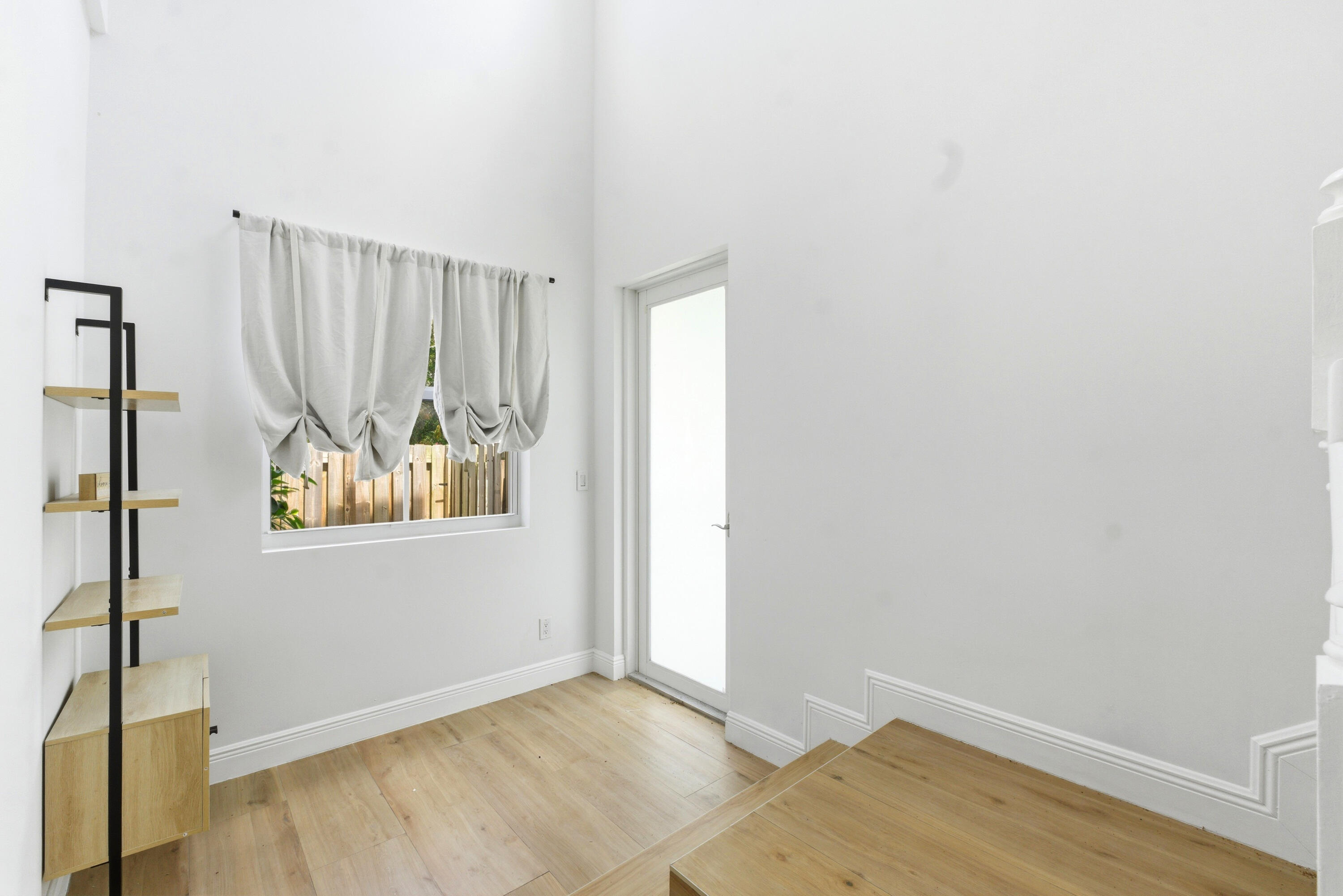 WAVERLY PLACE - Residential