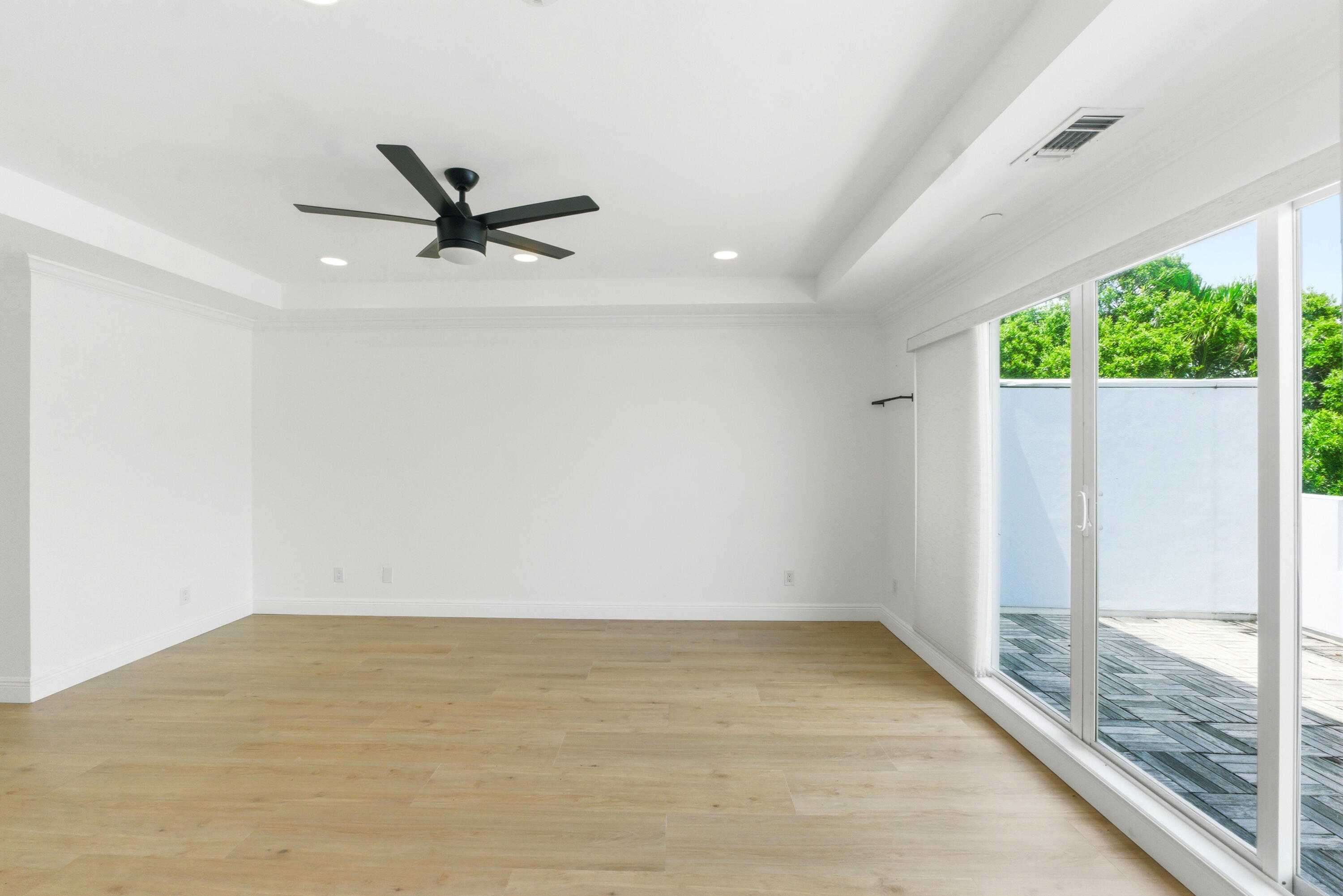WAVERLY PLACE - Residential
