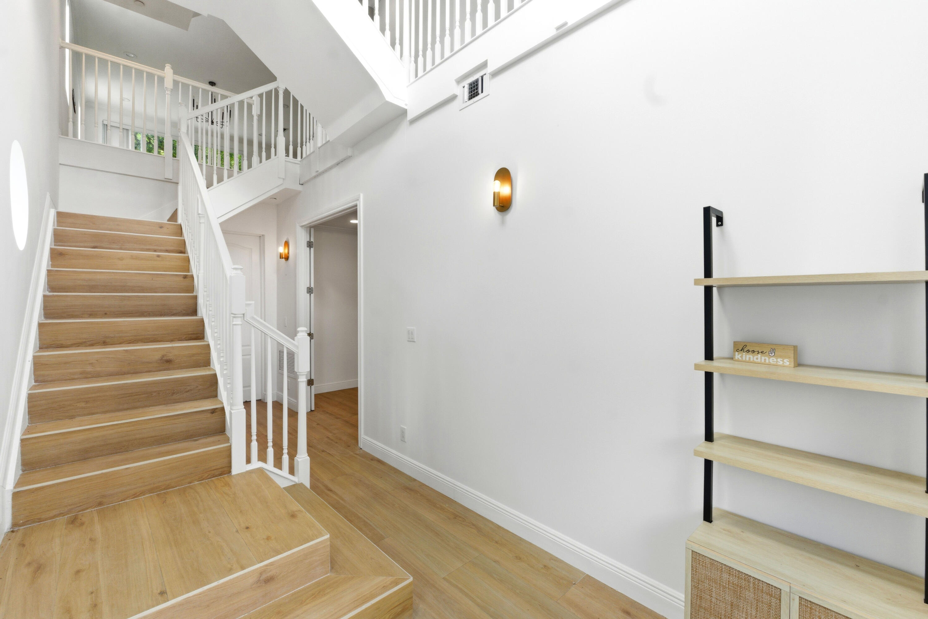 WAVERLY PLACE - Residential