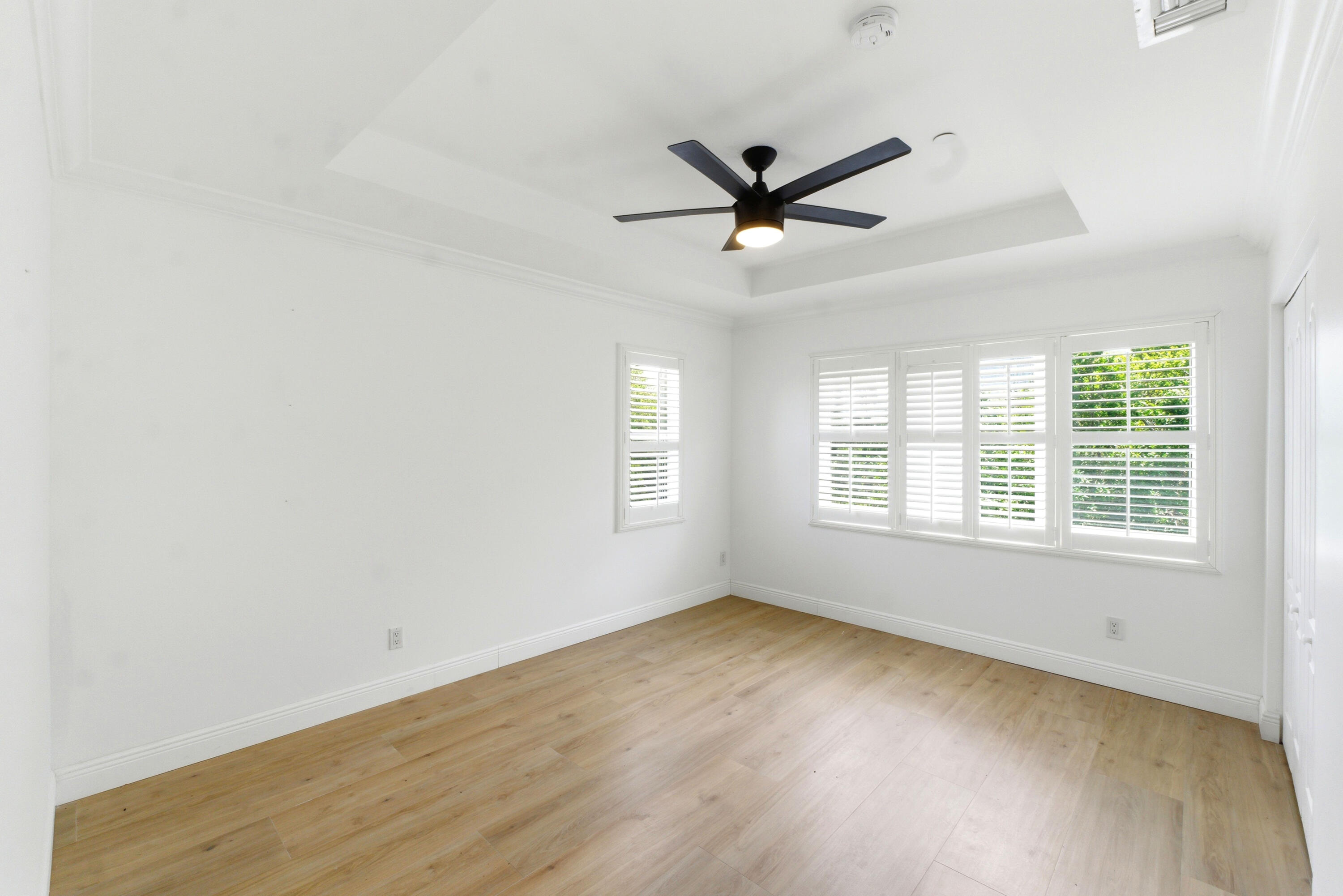 WAVERLY PLACE - Residential