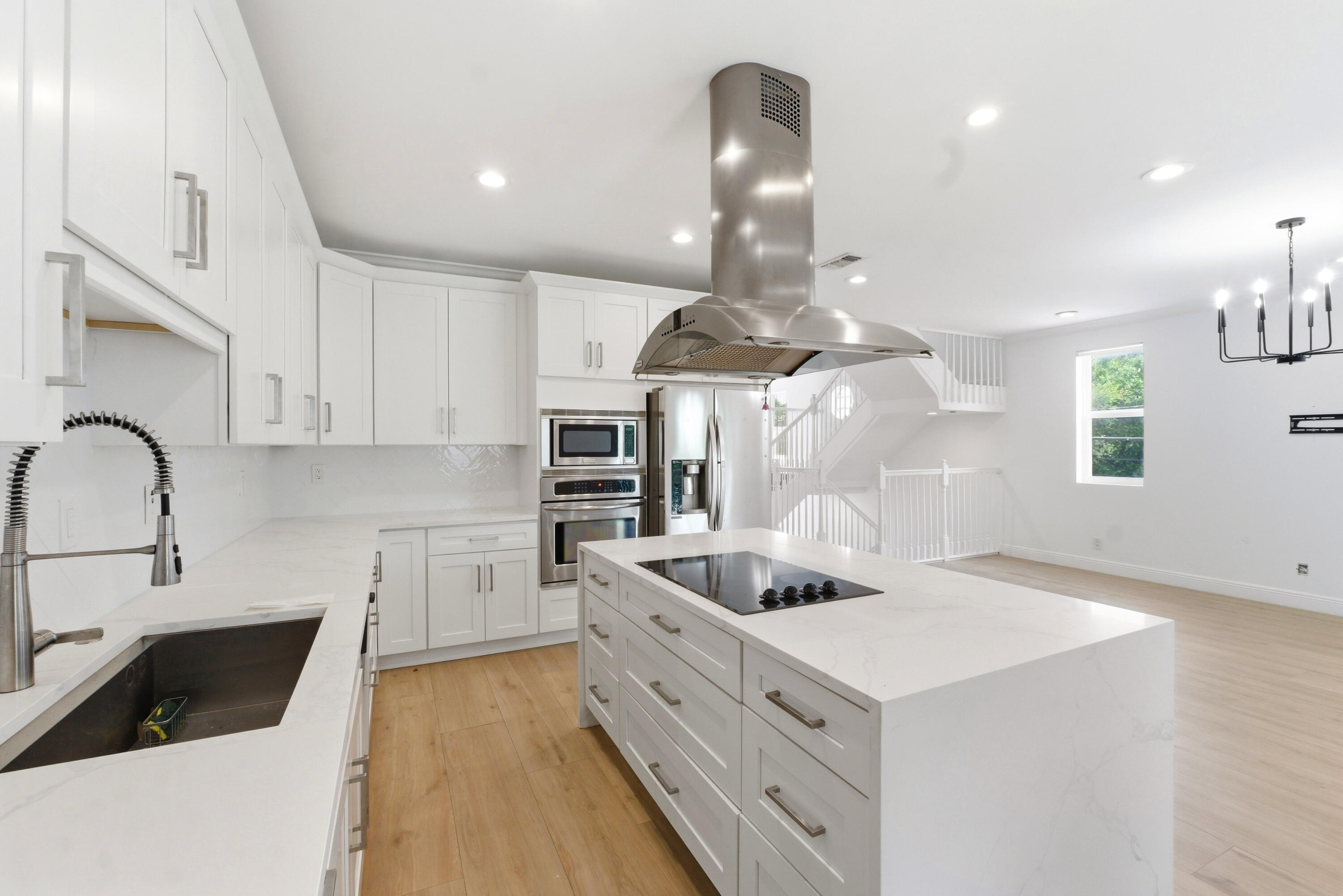 WAVERLY PLACE - Residential