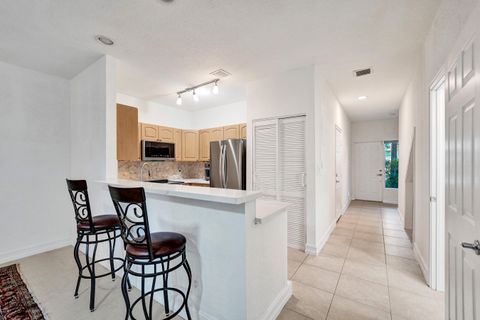 Tiny photo for 1743 NE 4th Avenue #F4, Fort Lauderdale, FL 33305 (MLS # B26028820)