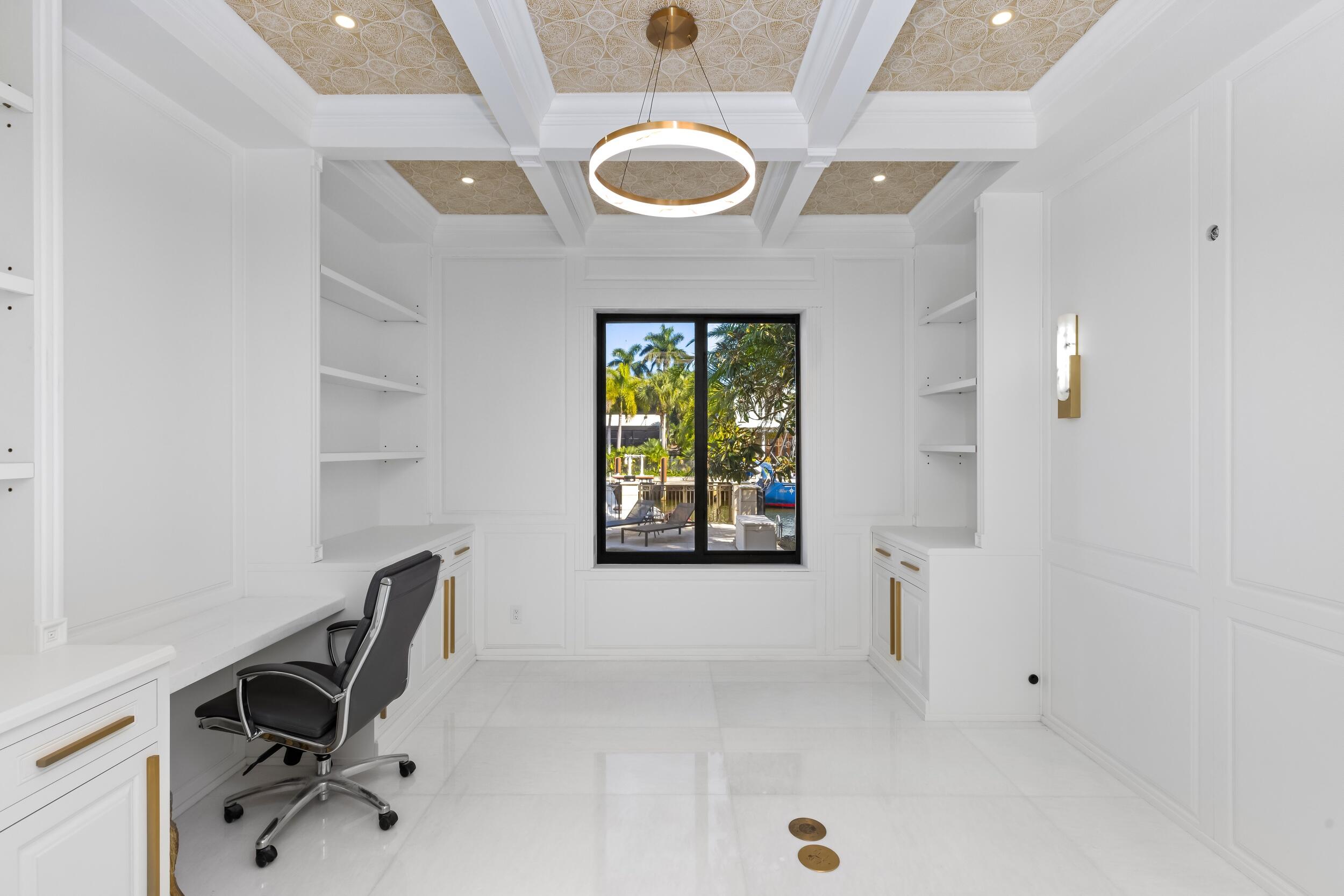 CORAL ISLES - Residential