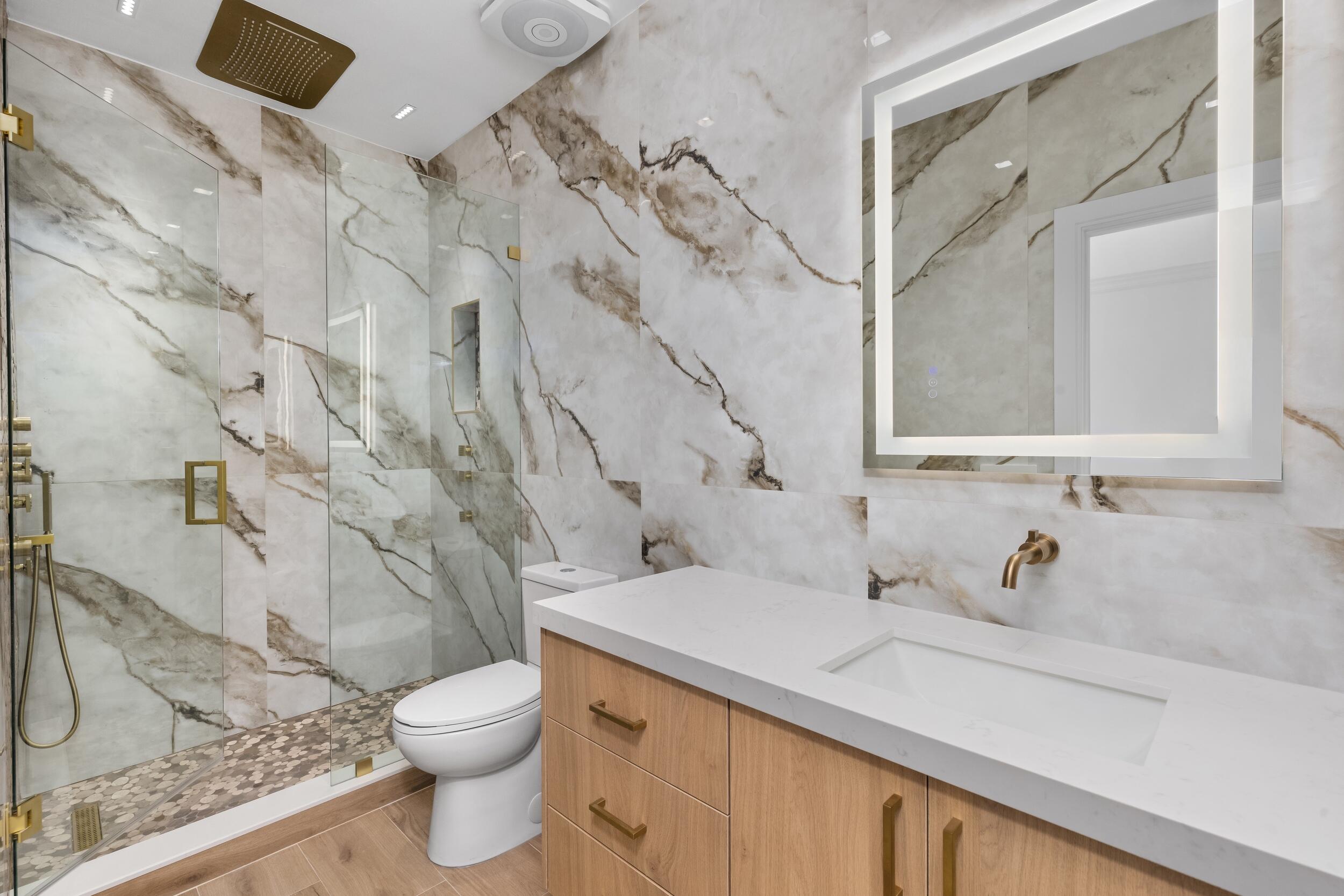 CORAL ISLES - Residential