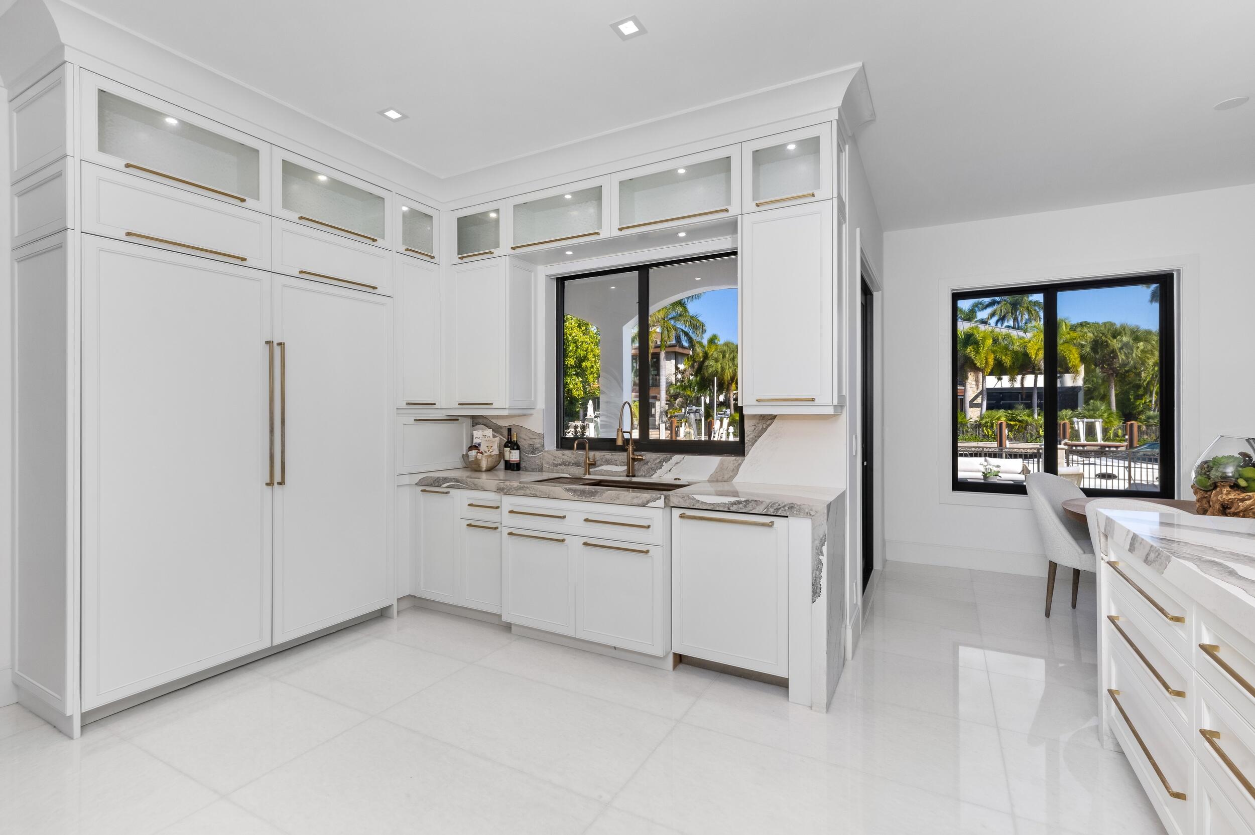 CORAL ISLES - Residential