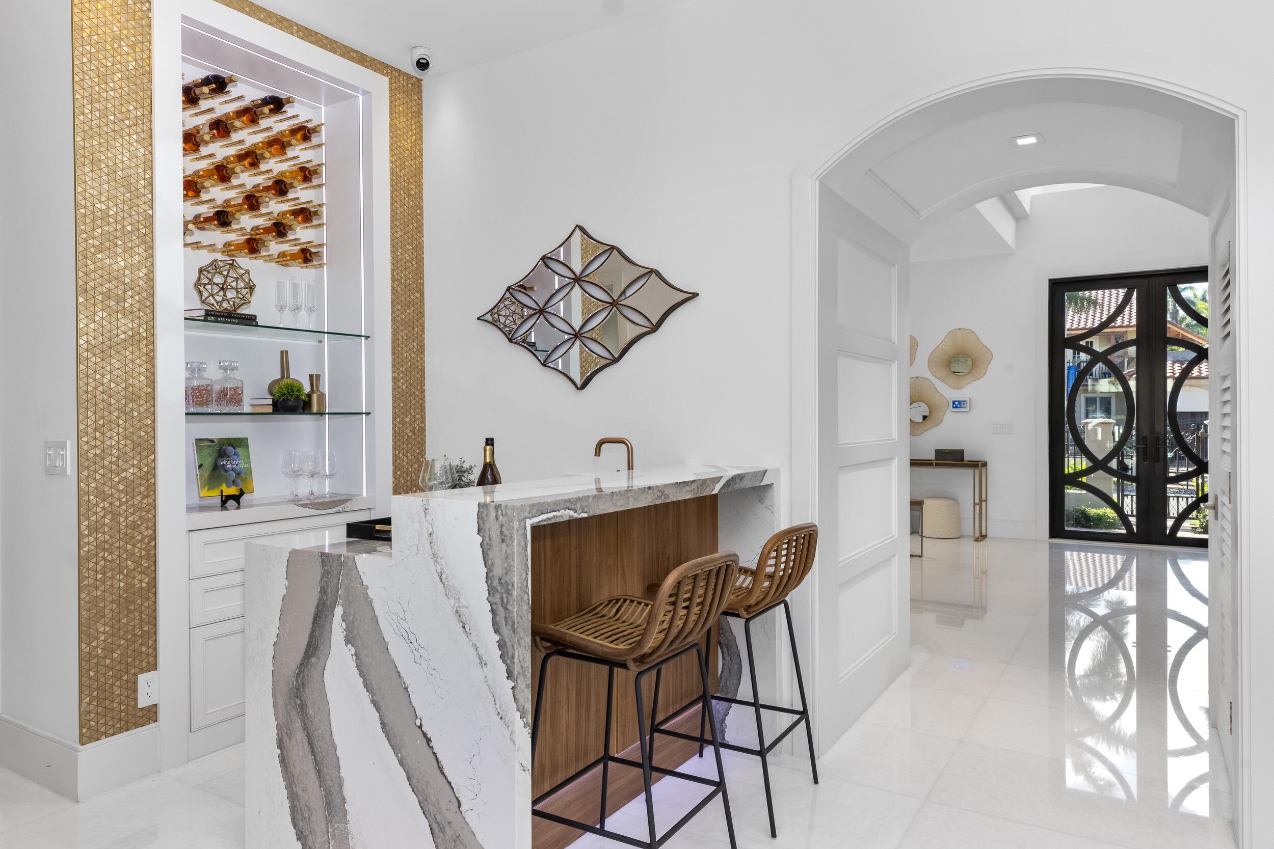 CORAL ISLES - Residential