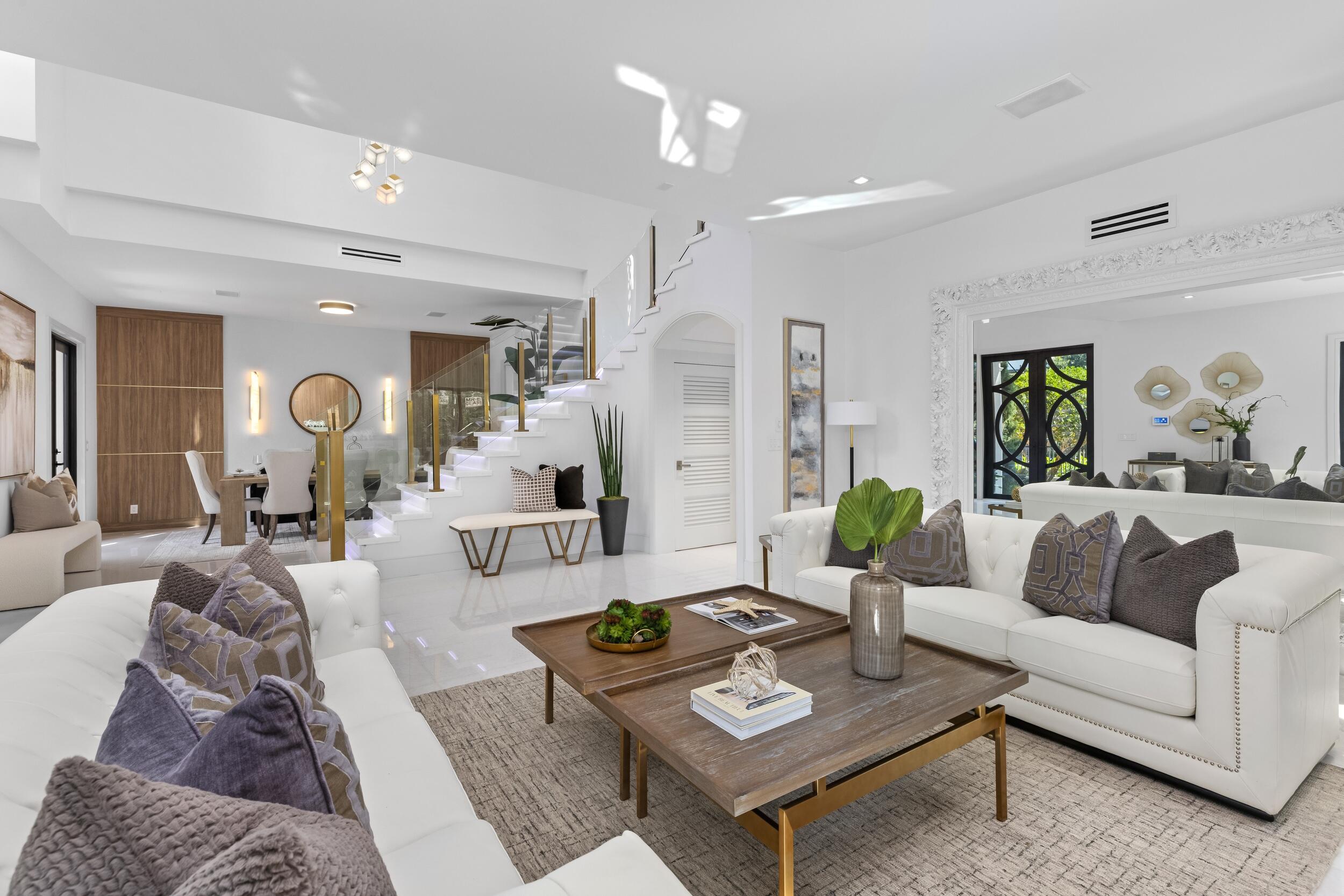 CORAL ISLES - Residential