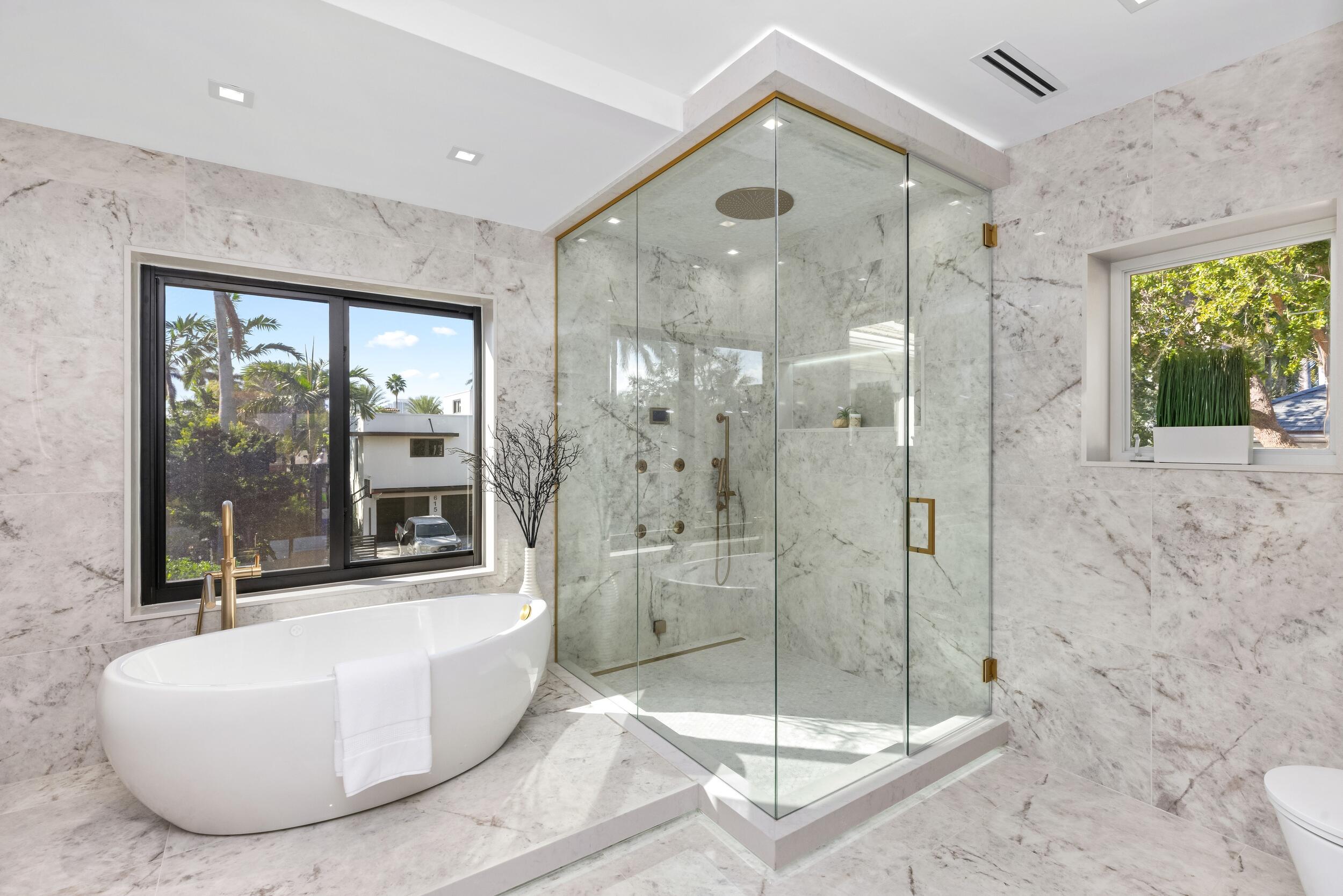 CORAL ISLES - Residential