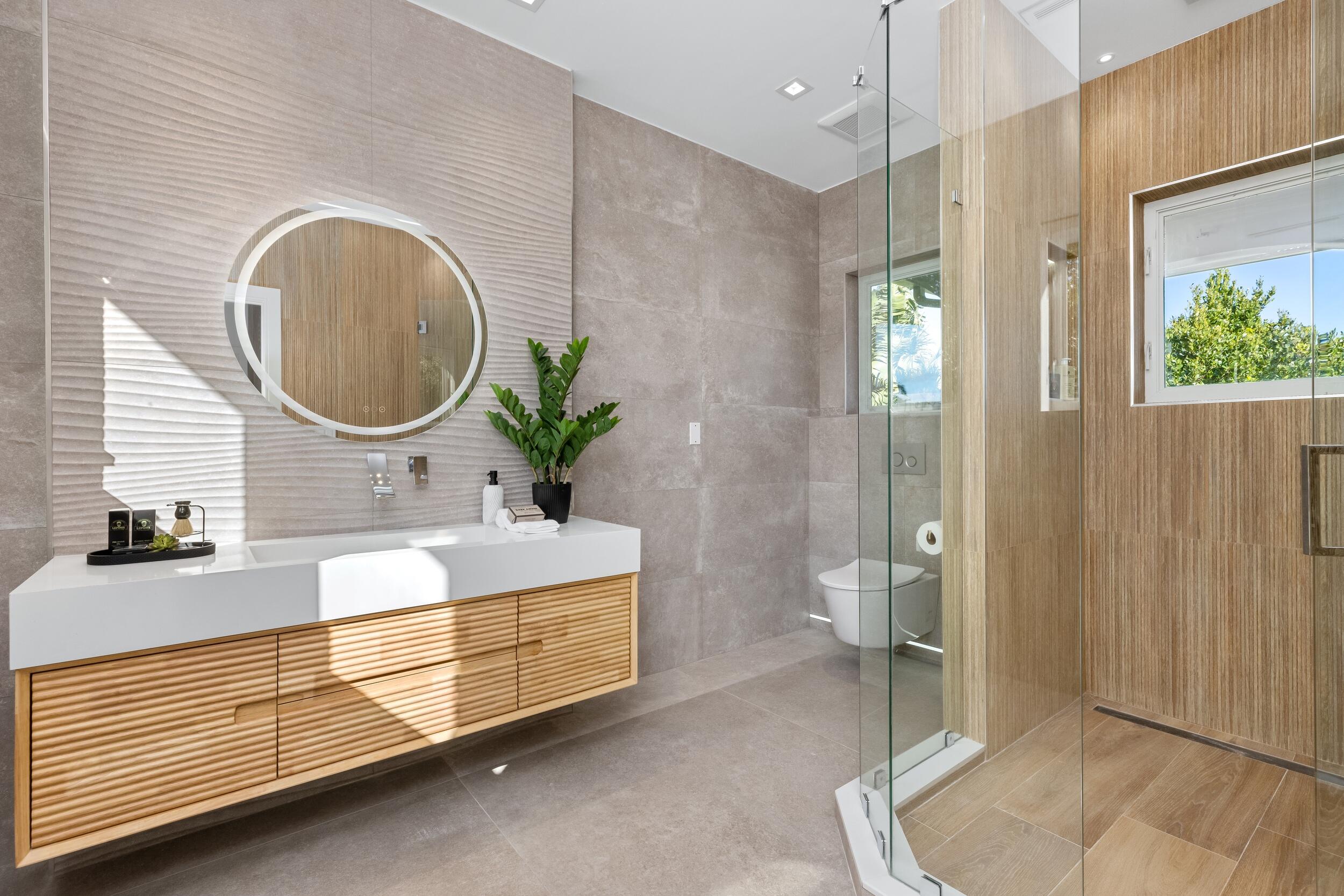 CORAL ISLES - Residential