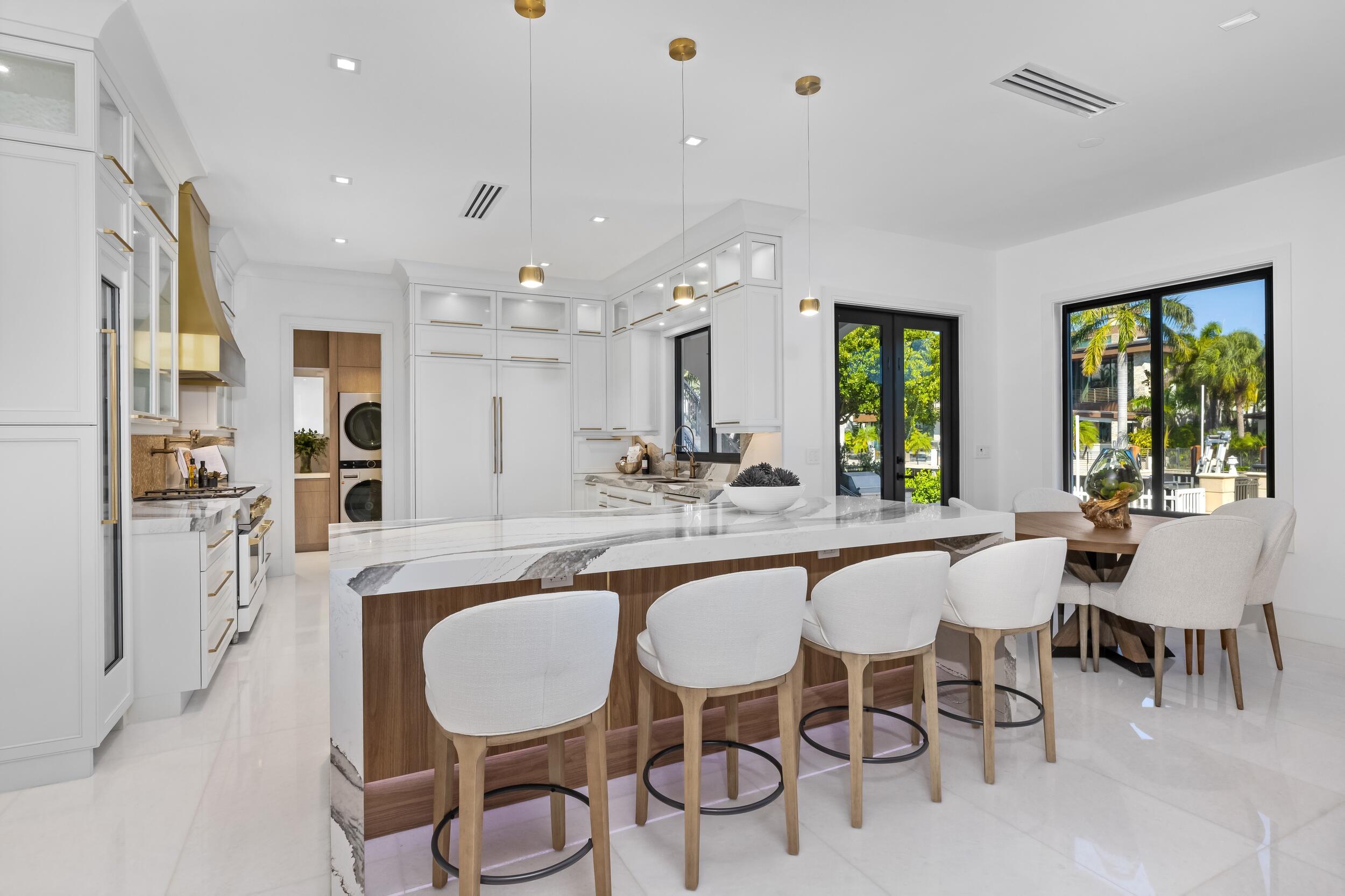 CORAL ISLES - Residential