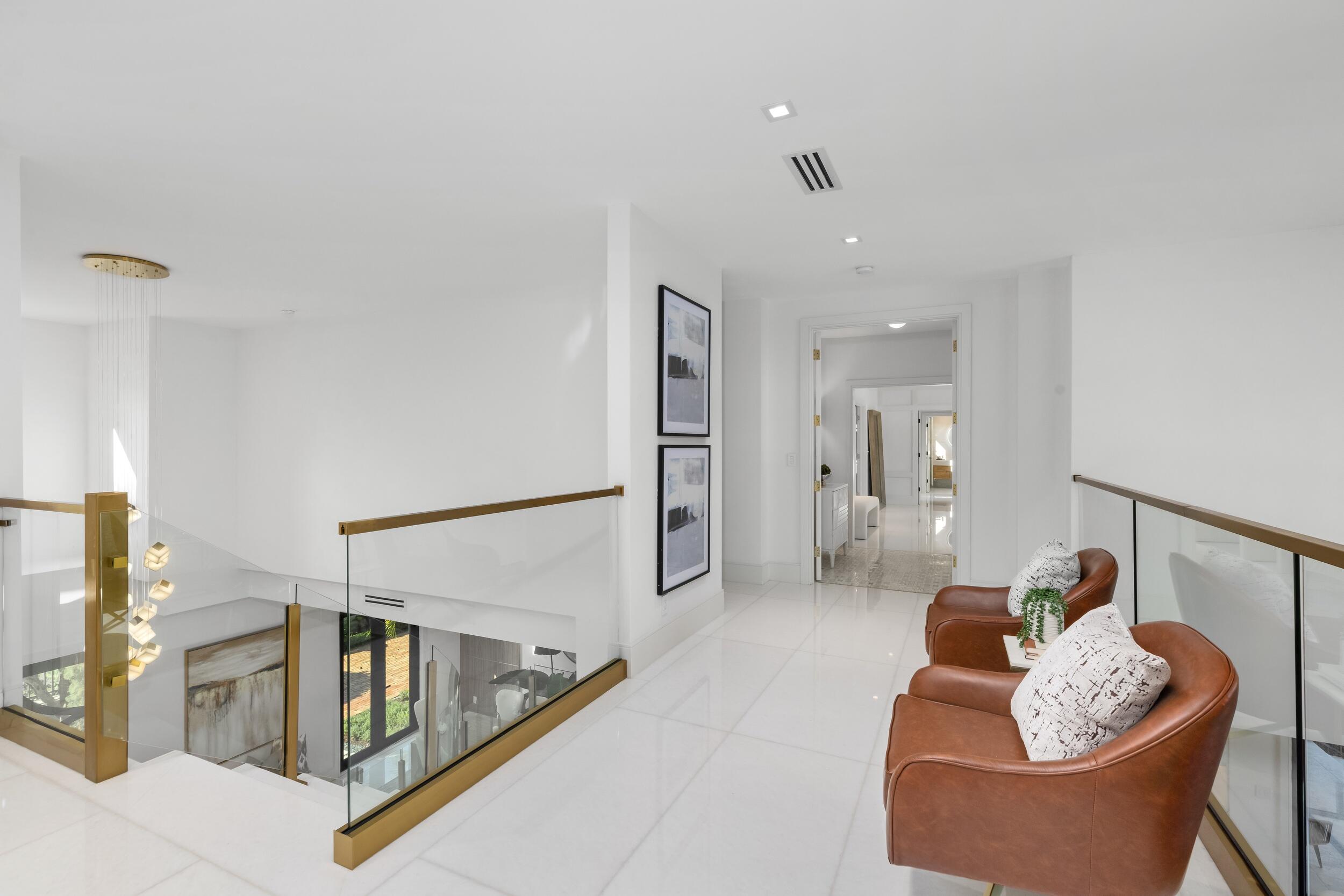 CORAL ISLES - Residential