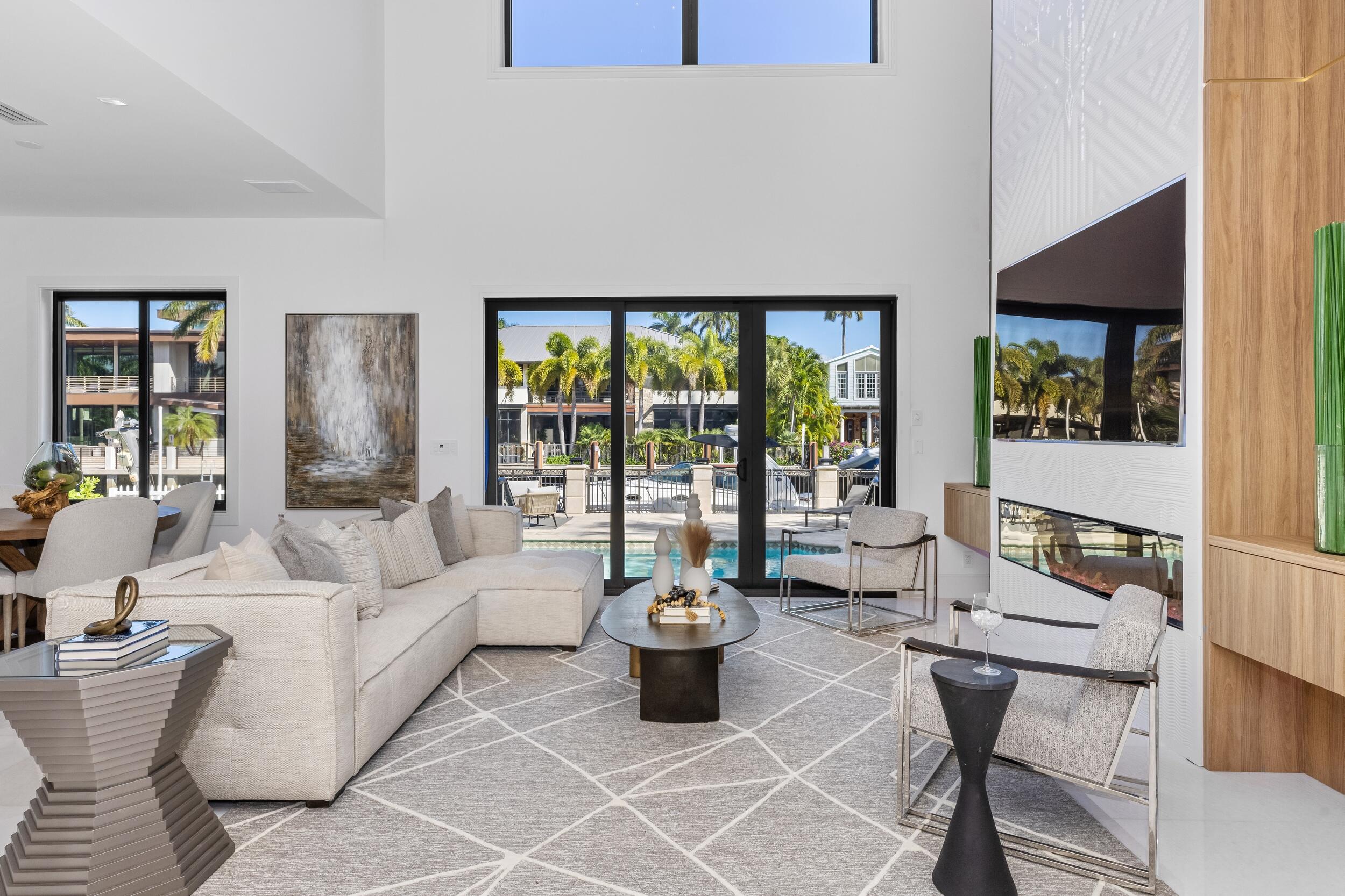 CORAL ISLES - Residential