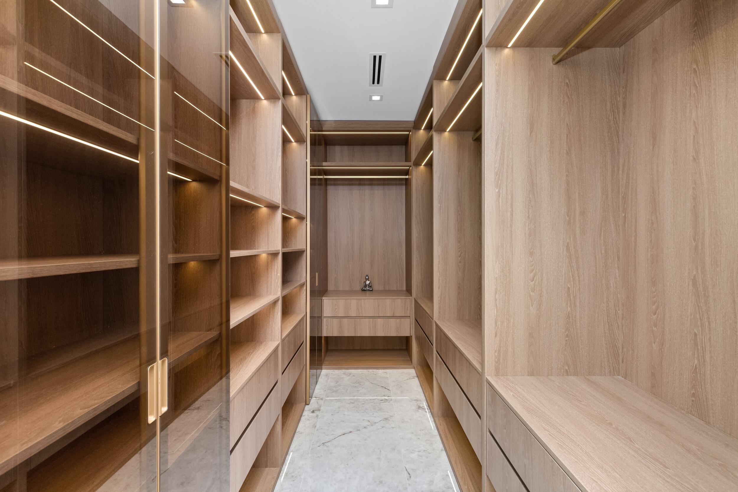 CORAL ISLES - Residential