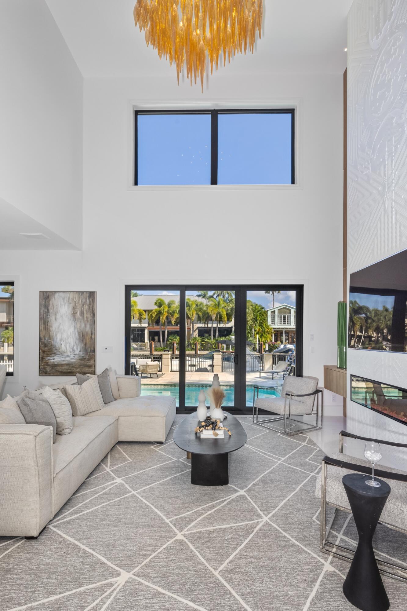 CORAL ISLES - Residential