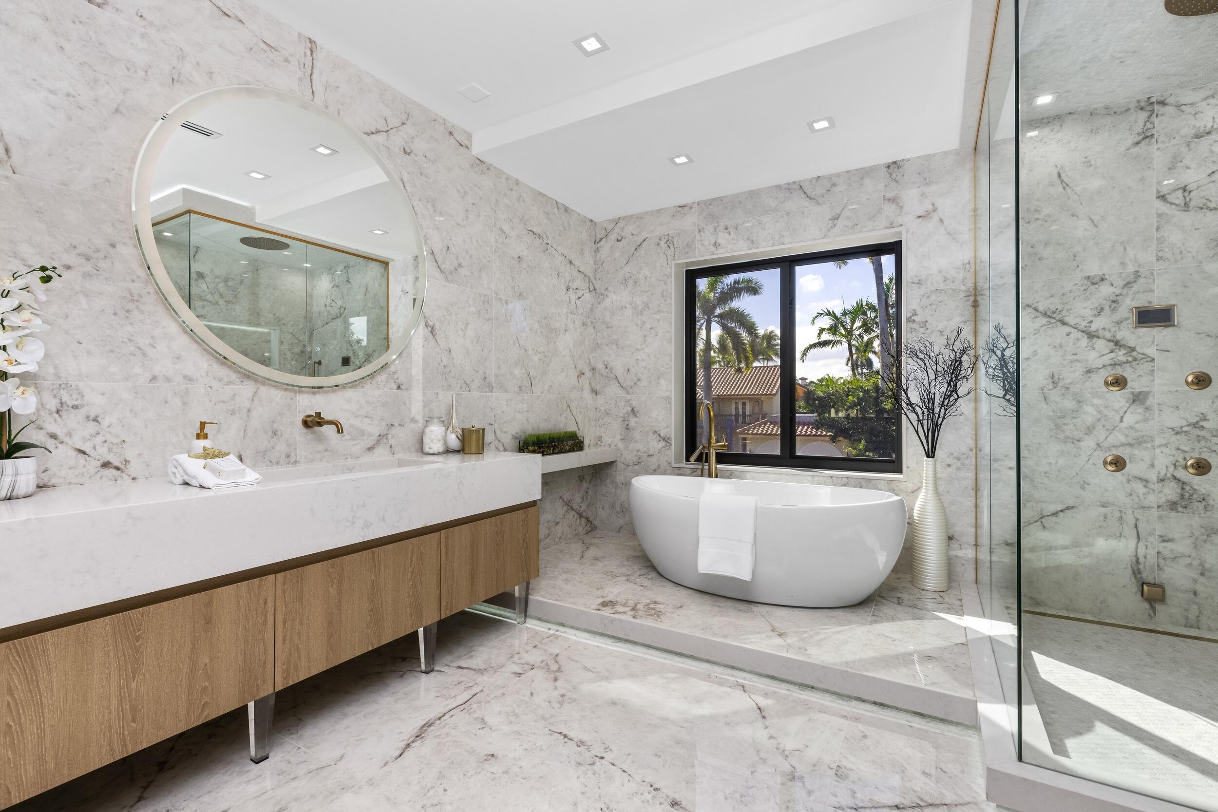 CORAL ISLES - Residential