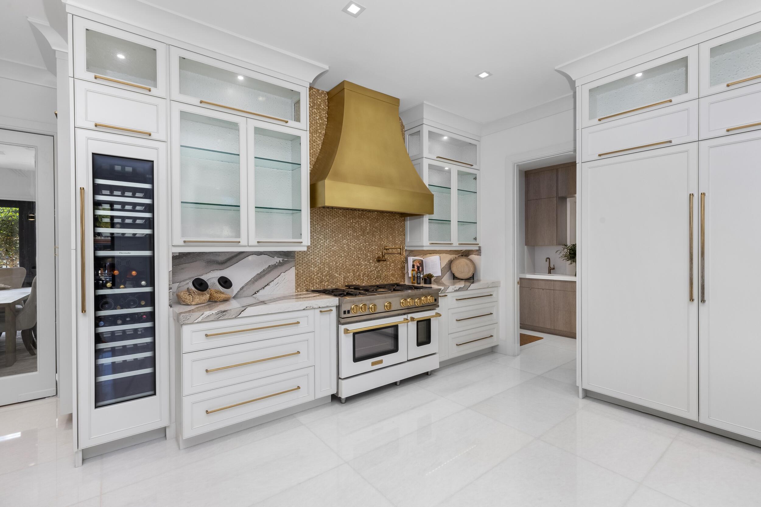 CORAL ISLES - Residential