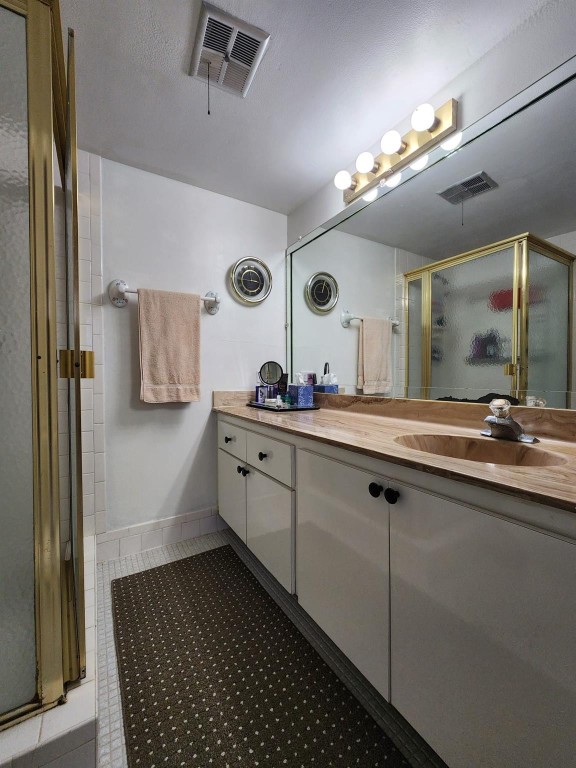 Bermuda Club - Residential