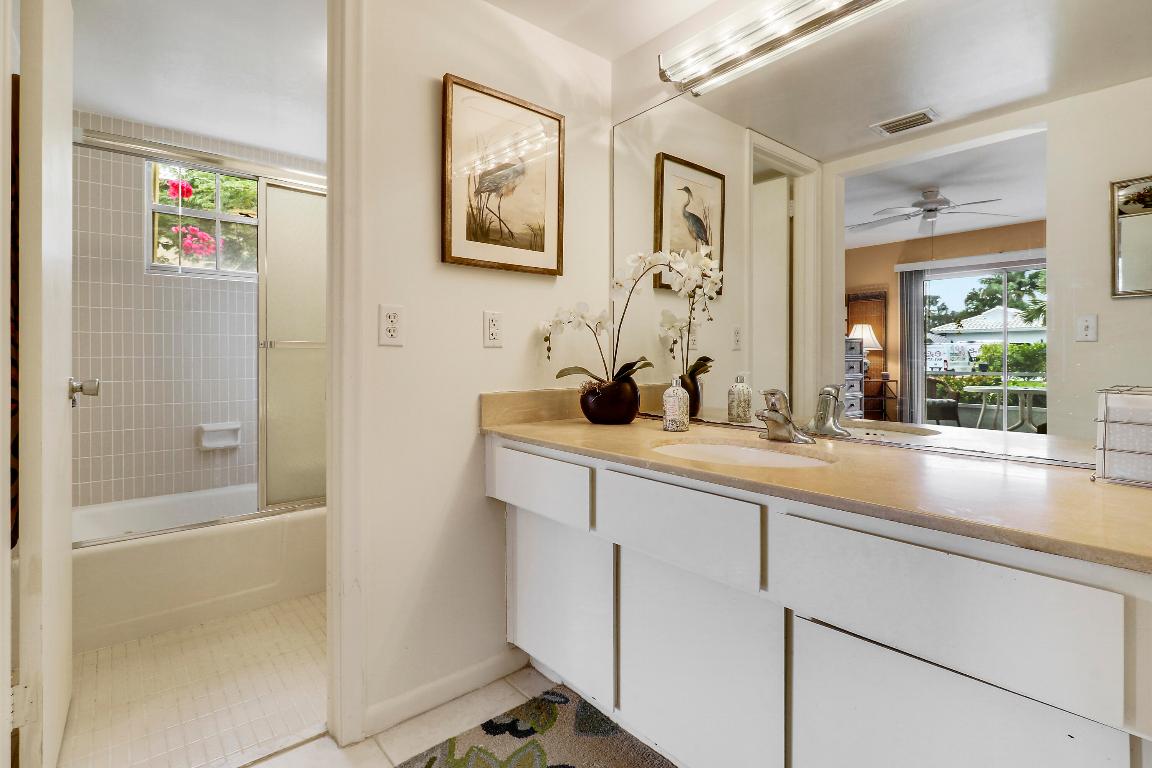 TAMBERLANE 2 CONDO - Residential