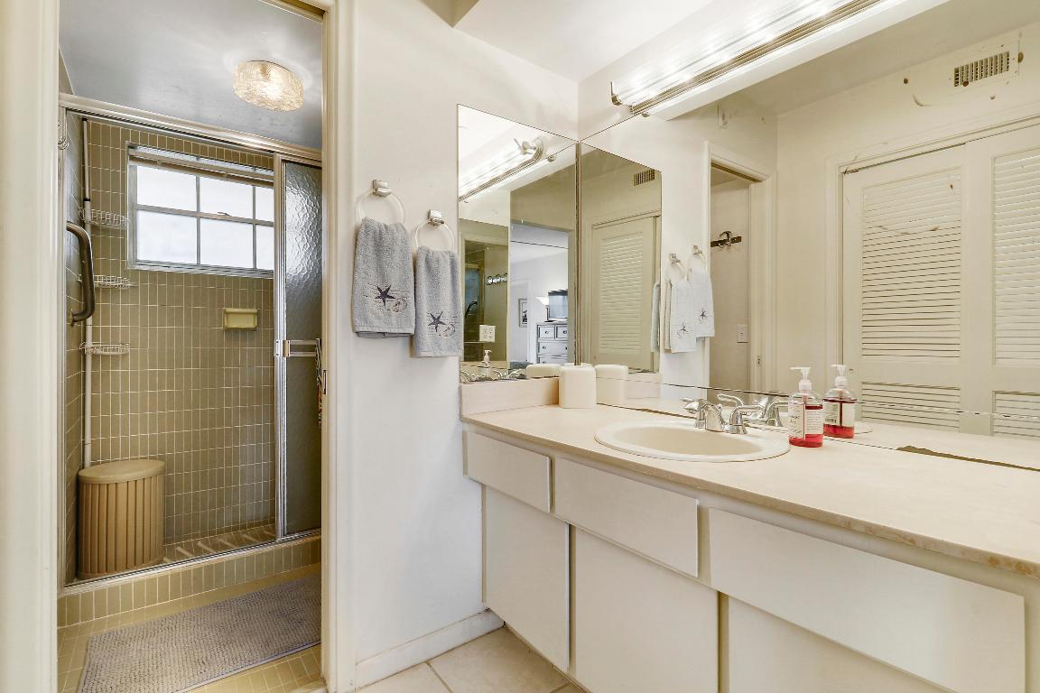 TAMBERLANE 2 CONDO - Residential