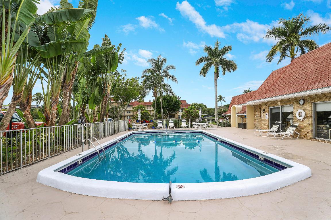 TAMBERLANE 2 CONDO - Residential