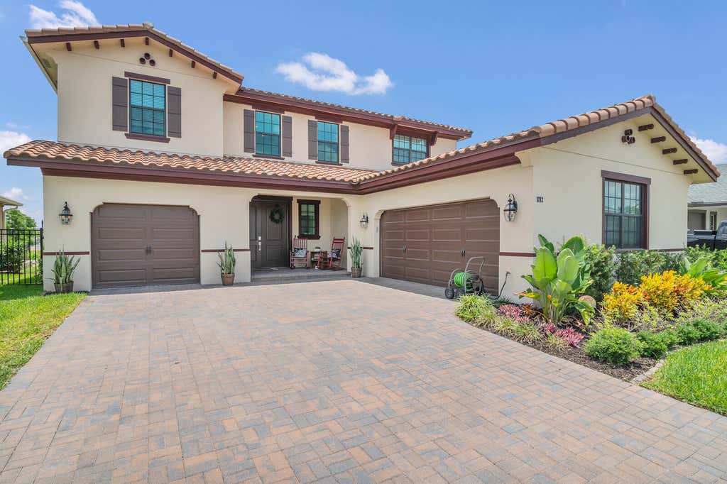 Photo of 1212 Deer Haven Drive, Loxahatchee, FL 33470 (MLS # R10803366)
