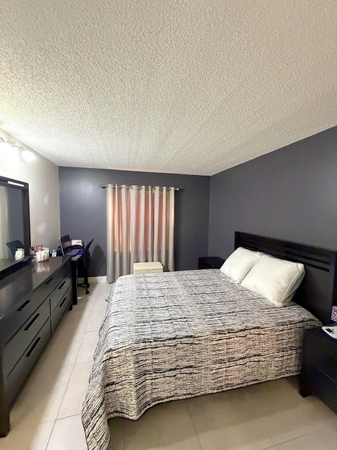 Tiny photo for 7069 Golf Colony Court #102, Lake Worth, FL 33467 (MLS # B26086677)
