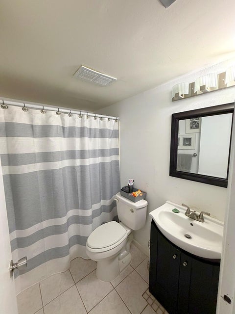 Tiny photo for 7069 Golf Colony Court #102, Lake Worth, FL 33467 (MLS # B26086677)