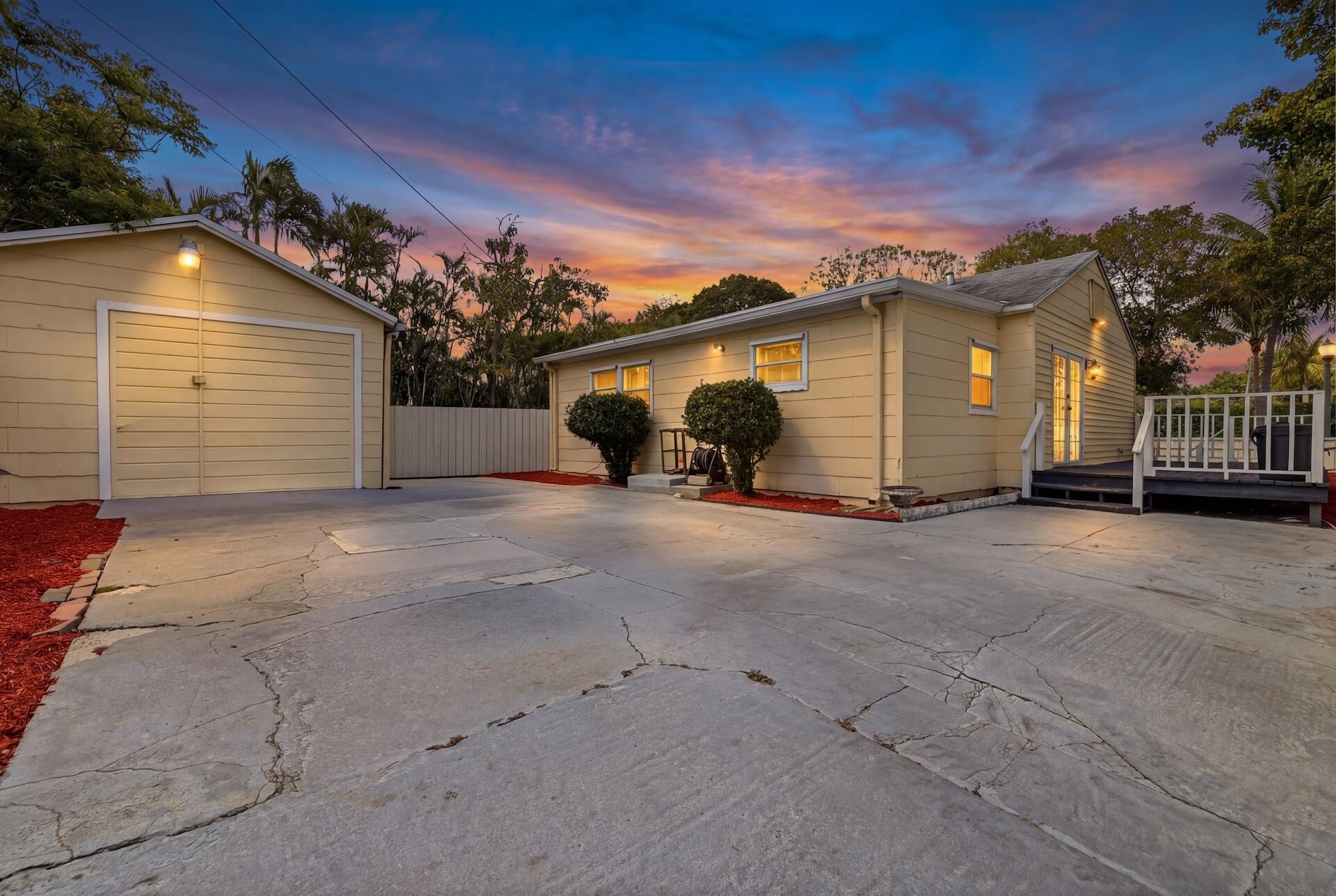 FOREST RIDGE PARK - Residential