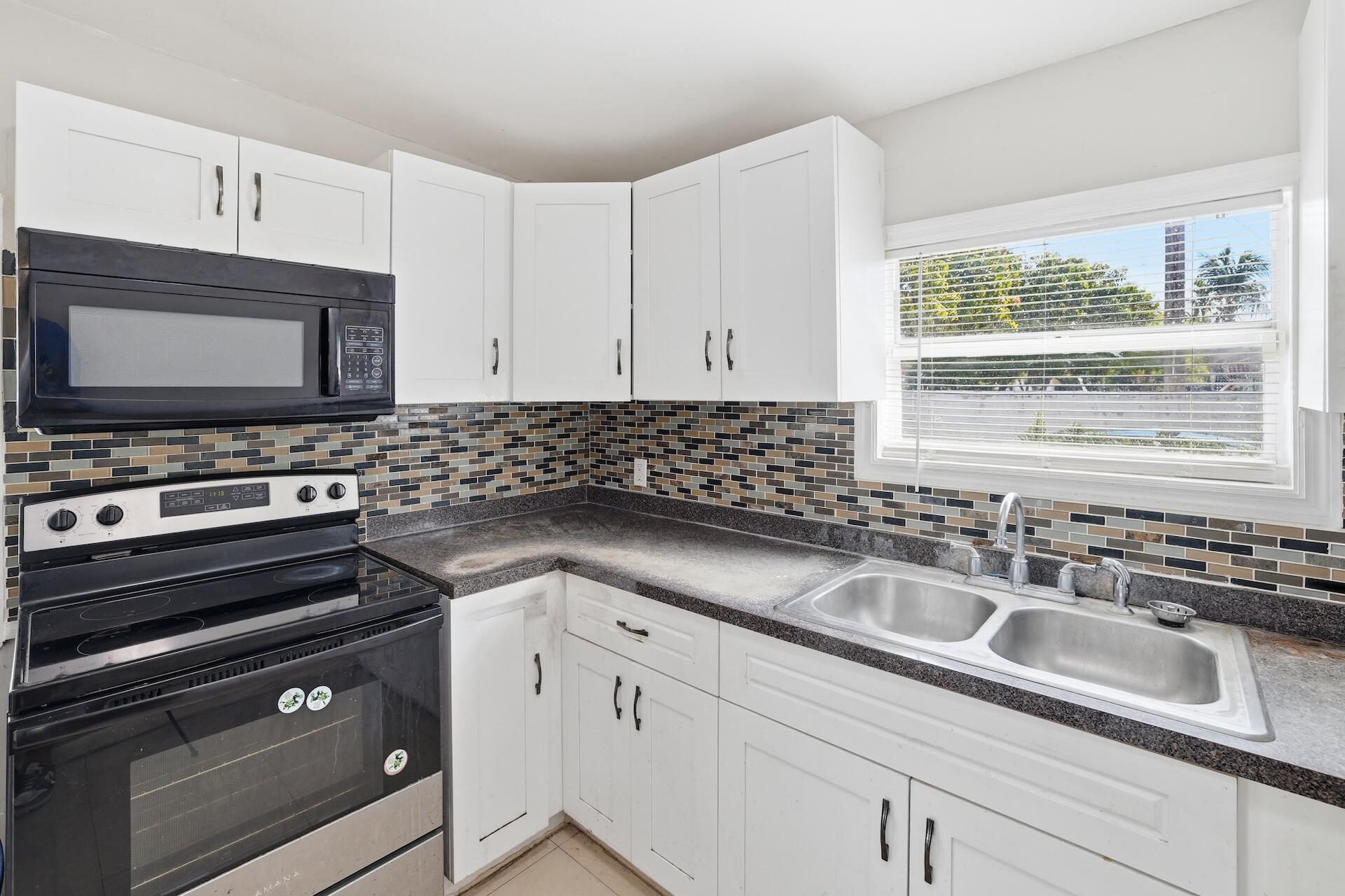 FOREST RIDGE PARK - Residential