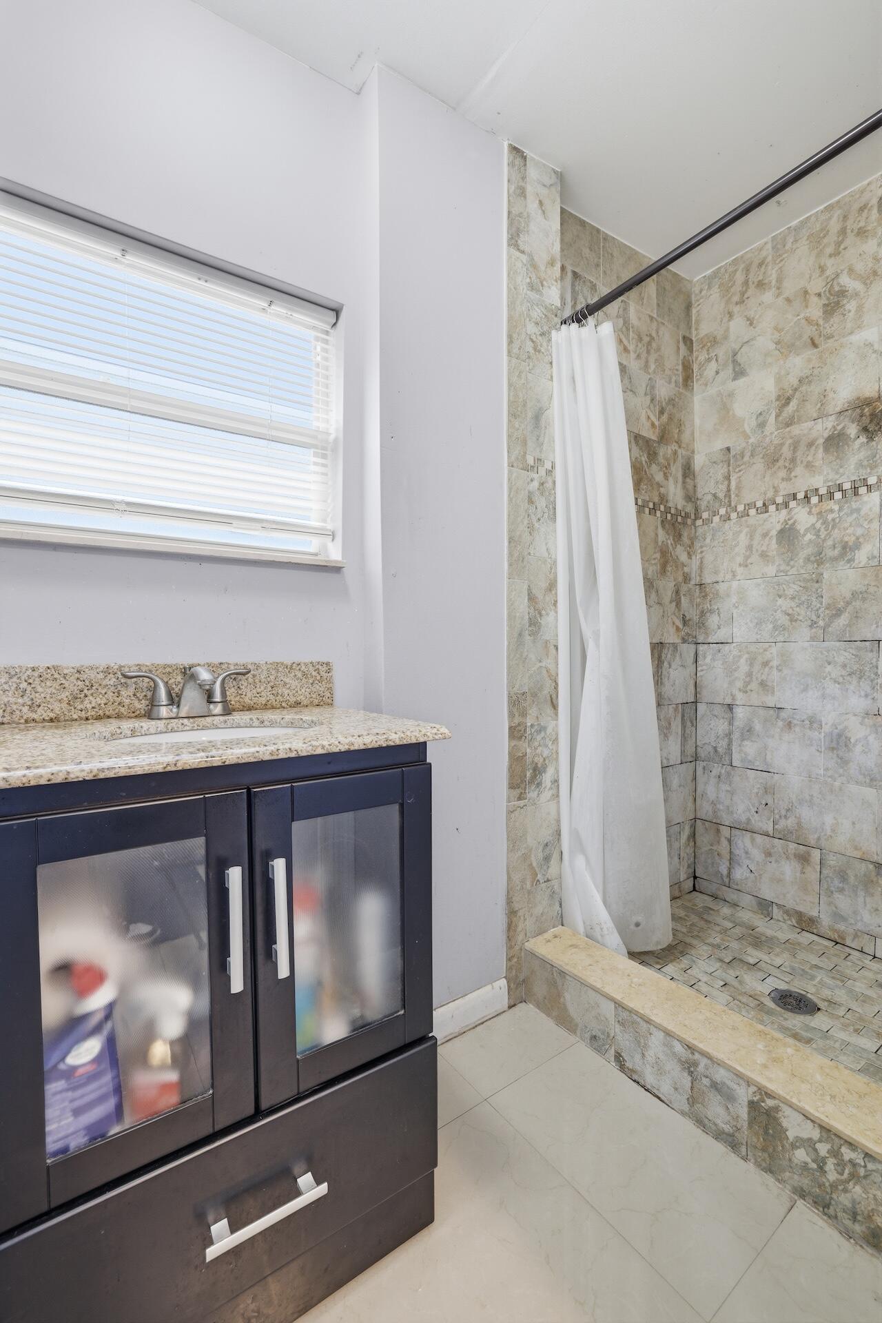 FOREST RIDGE PARK - Residential