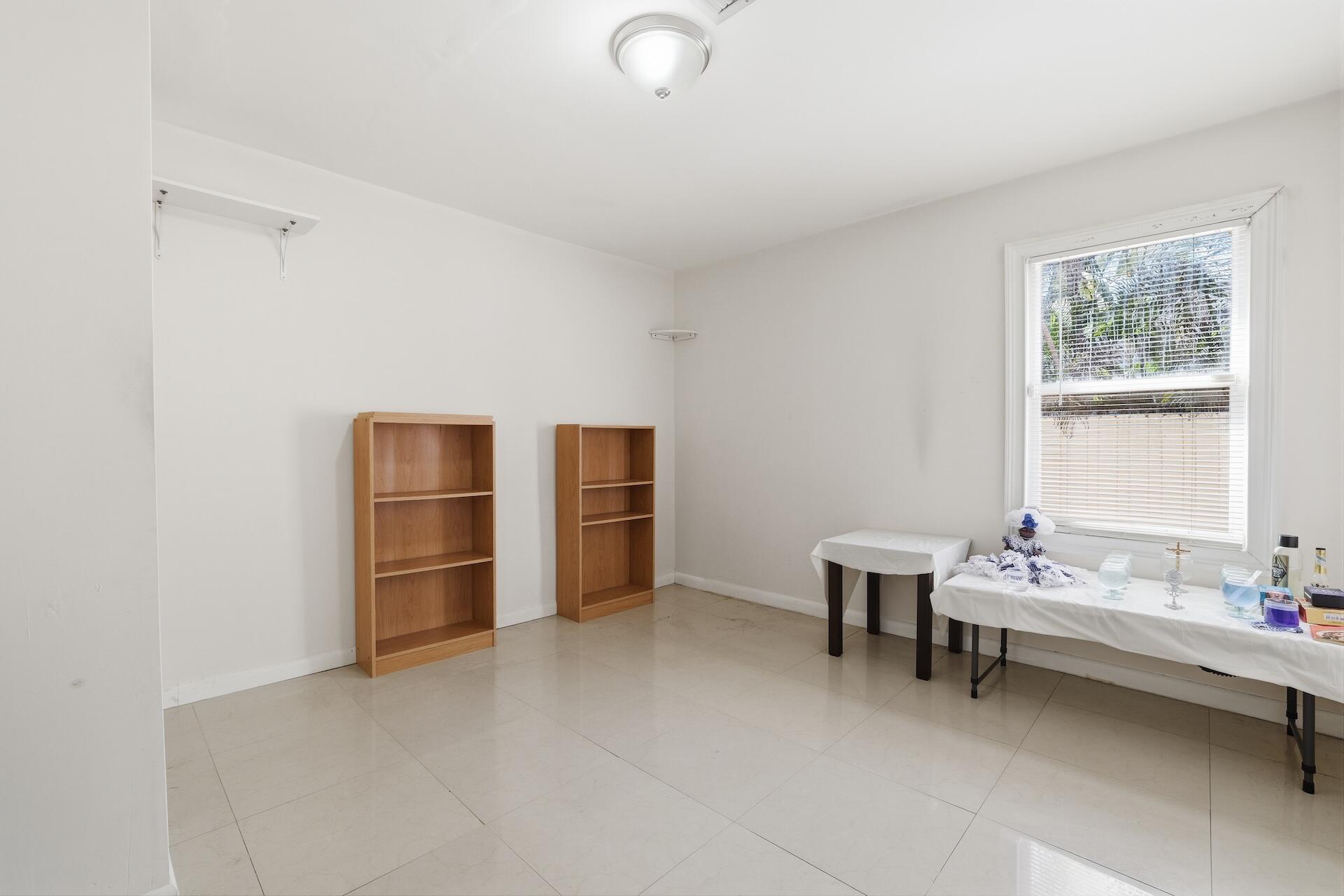 FOREST RIDGE PARK - Residential