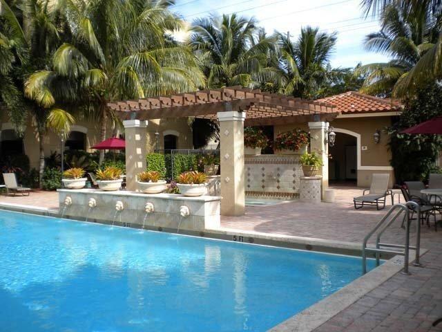 MONTECITO PALM BEACH COND - Residential Lease