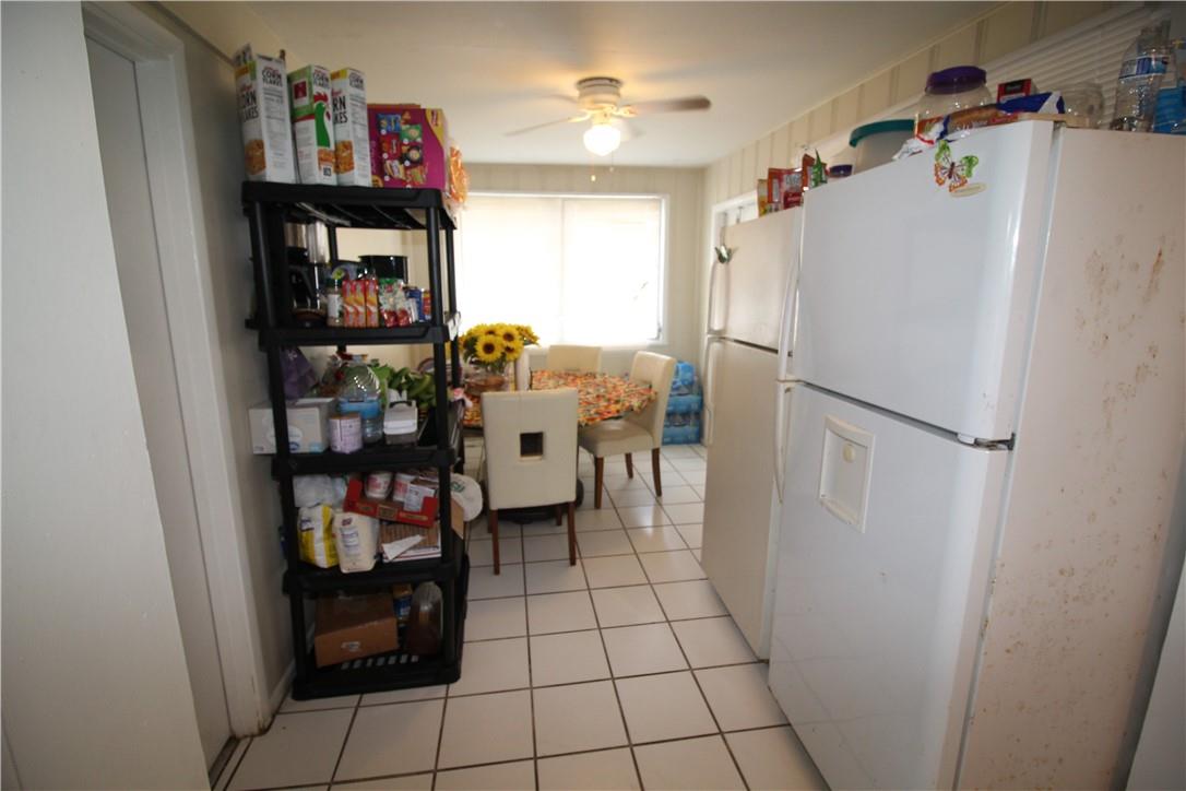Cresthaven 8 44-8 B - Residential